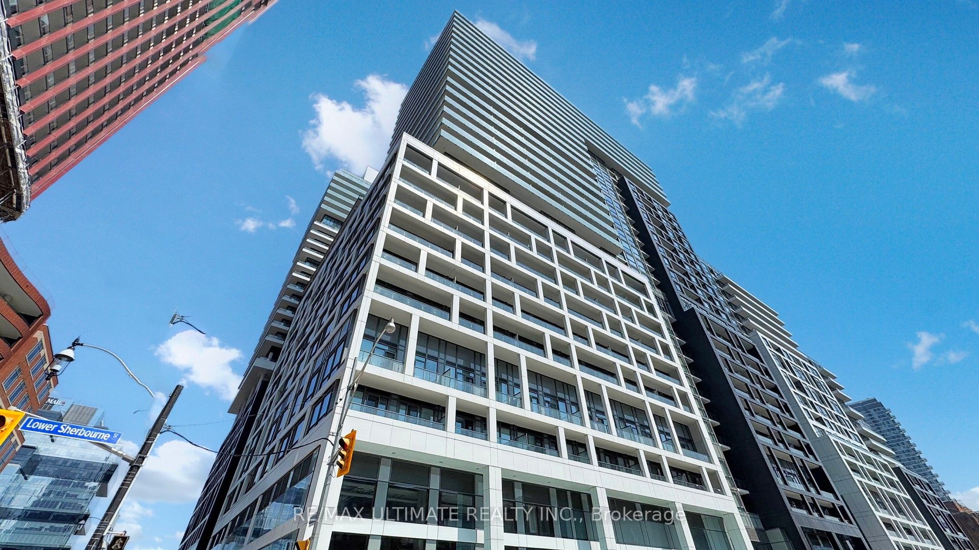 135 Lower Sherbourne Street 1740, Toronto, ON M5A 1Y4