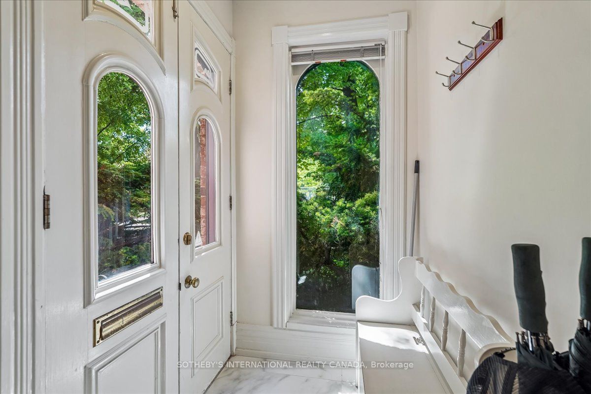 9 Rose Avenue, Toronto, ON M4X 1N6 photo 4