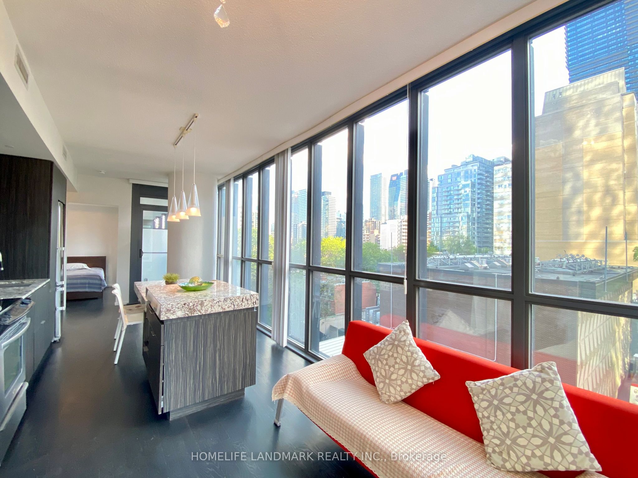 101 Charles Street E 606, Toronto, ON M4Y 0A9 photo 5