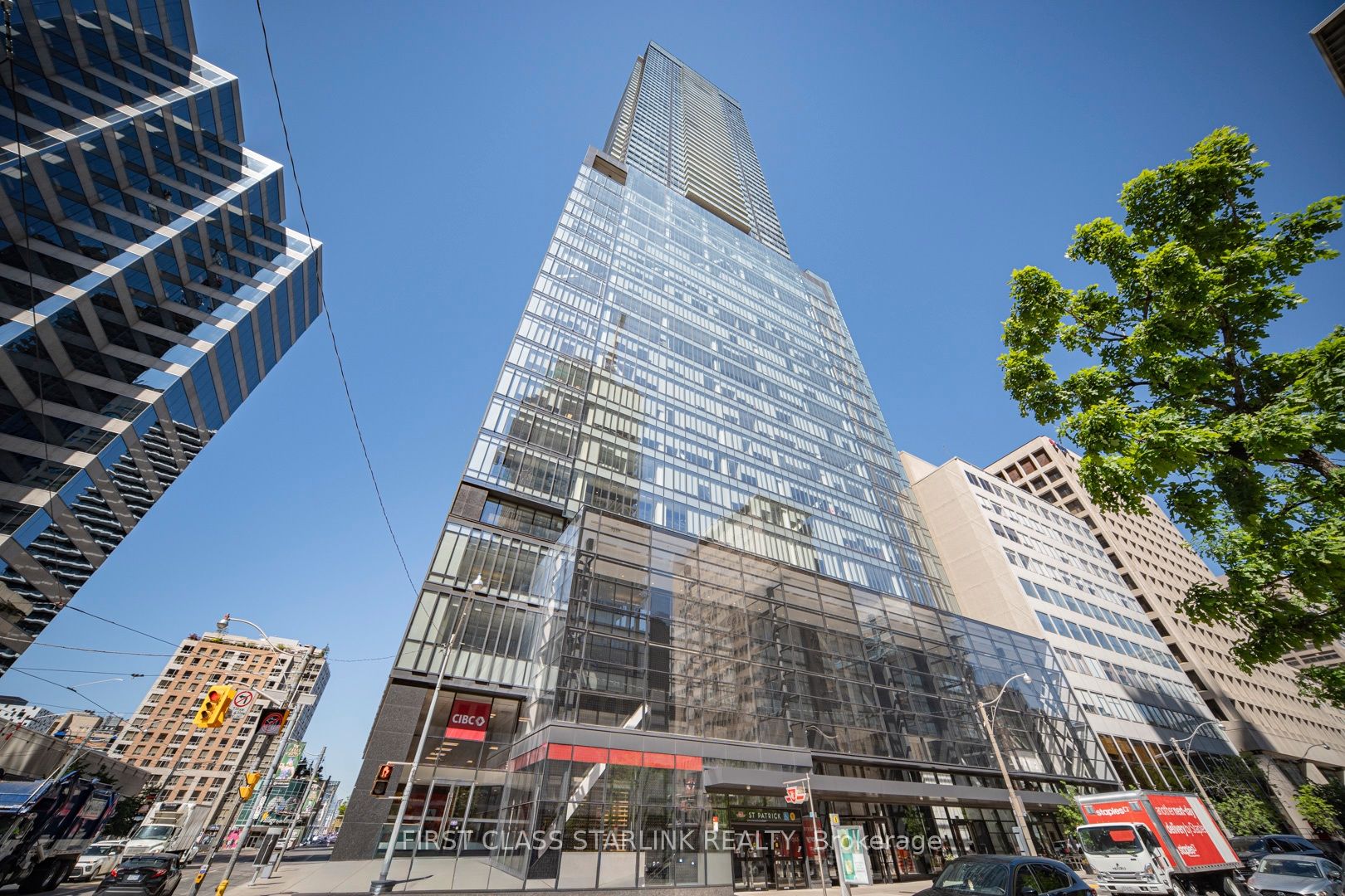 488 University Avenue 4802, Toronto, ON M5G 0C1