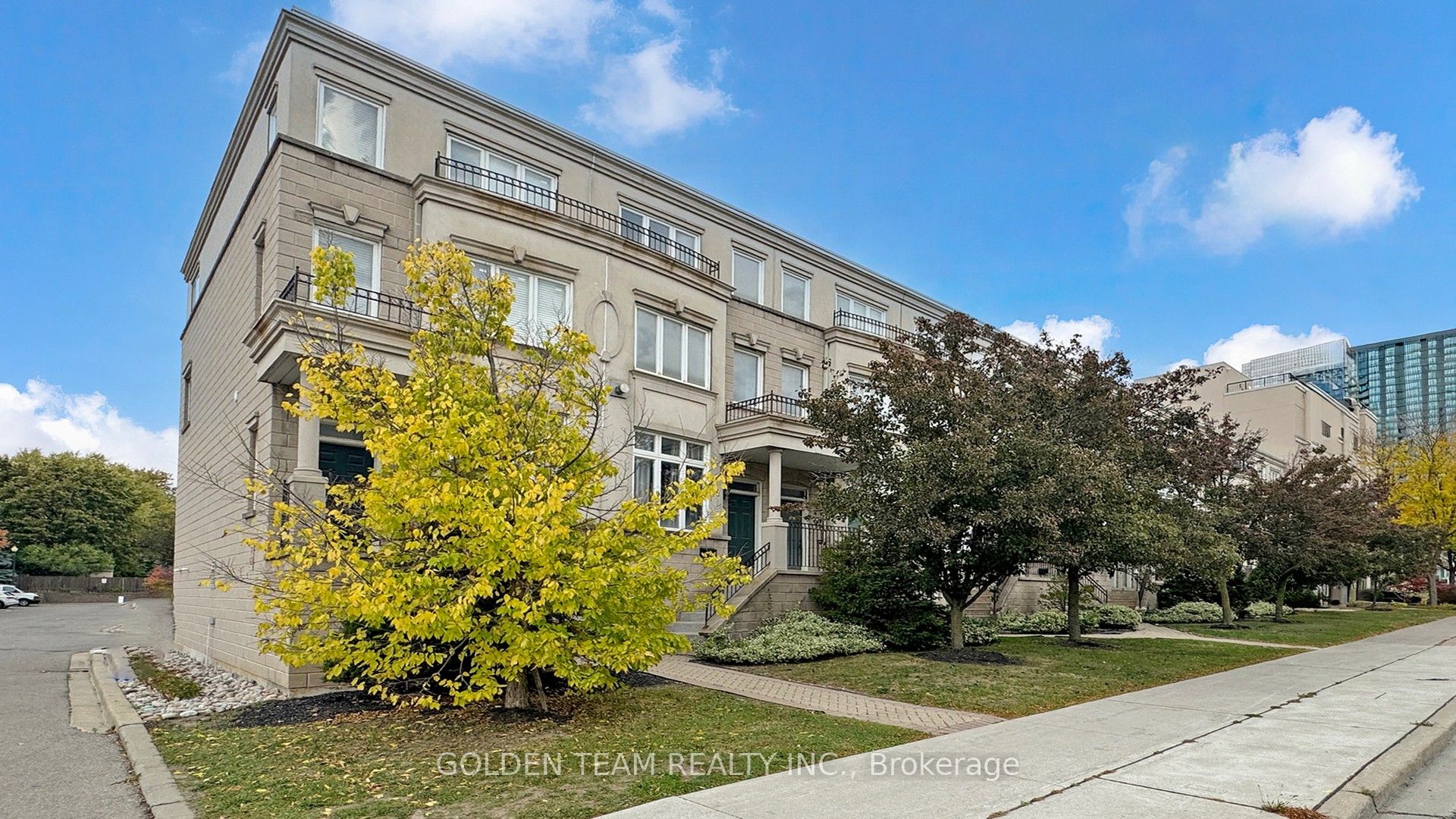 66J Finch Avenue W, Toronto, ON M2N 7G1 photo 4