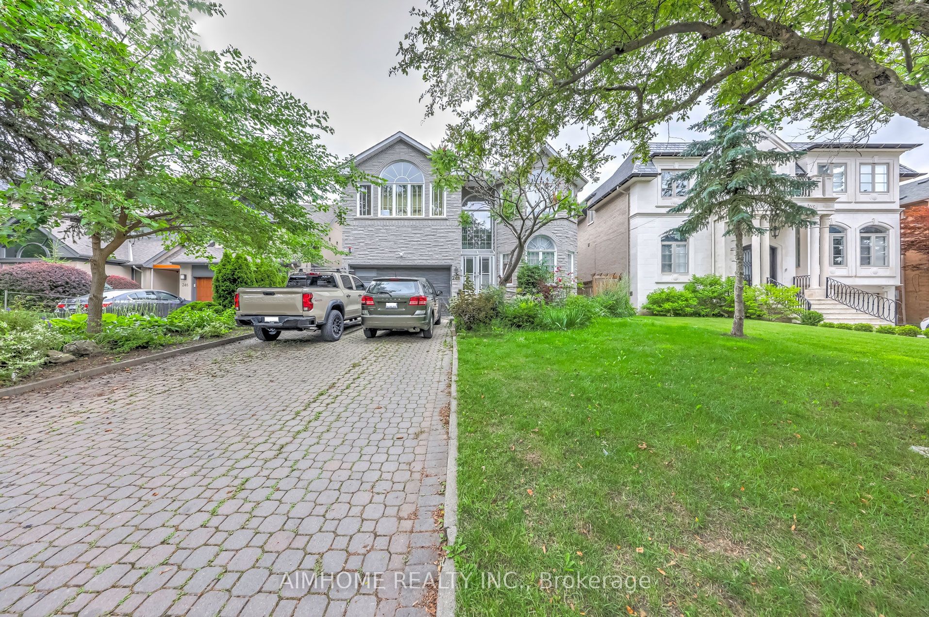 248 Dunview Avenue Lower-L, Toronto, ON M2N 4J2 photo 2