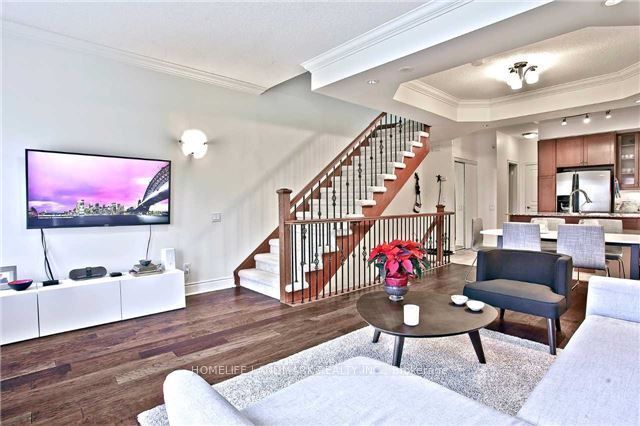 432 Kenneth Avenue 3, Toronto, ON M2N 7M3 photo 2