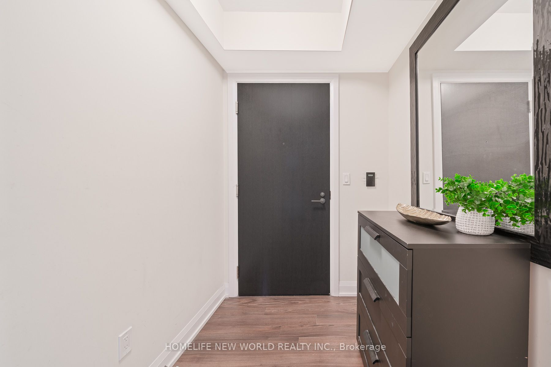18 Graydon Hall Drive 809, Toronto, ON M3A 0A4 photo 4