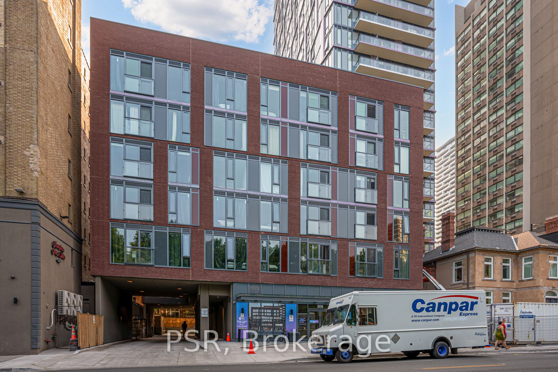 308 Jarvis Street 422, Toronto, ON M5B 0E3 photo 3