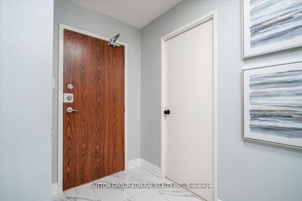 133 Torresdale Avenue 1501, Toronto, ON M2R 3T2 photo 2