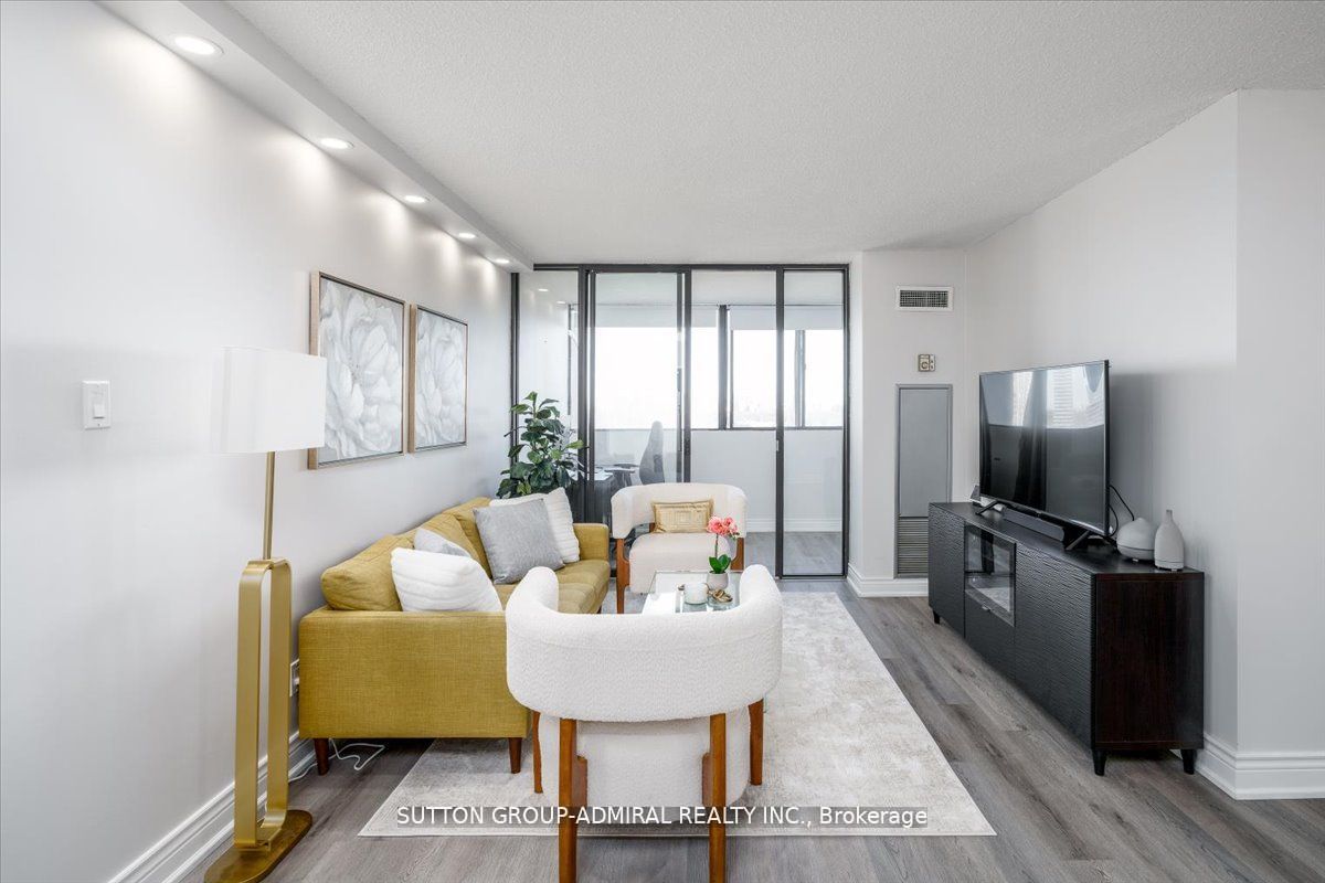 133 Torresdale Avenue 1501, Toronto, ON M2R 3T2 photo 5