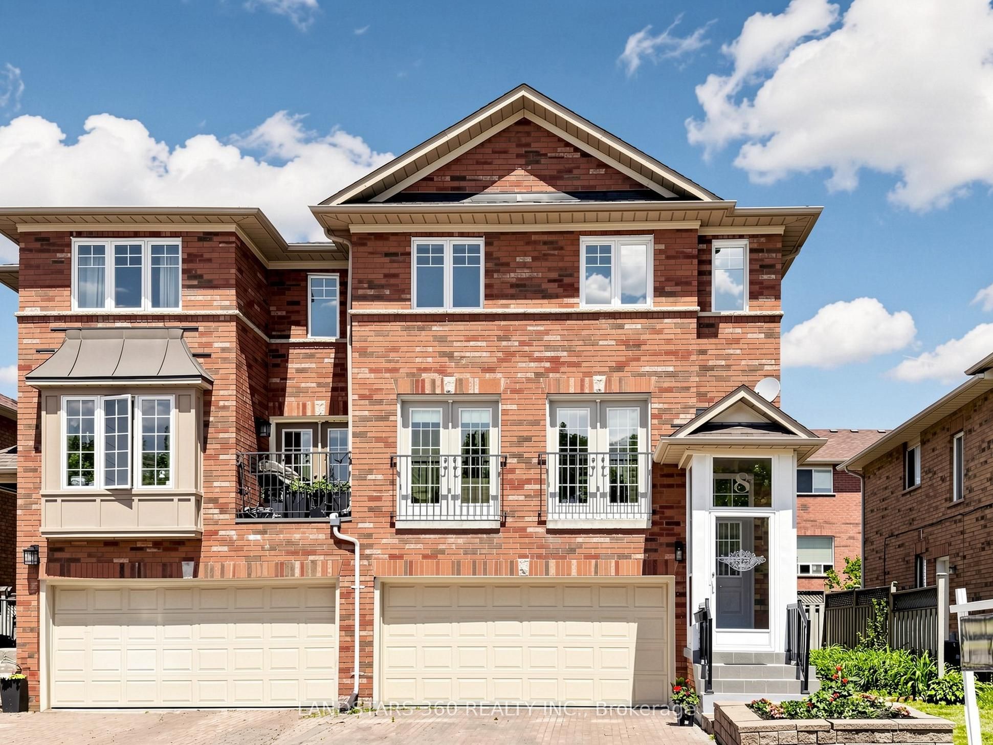 8 Wilket Creek Road, Toronto, ON M3C 3Z9 photo 2