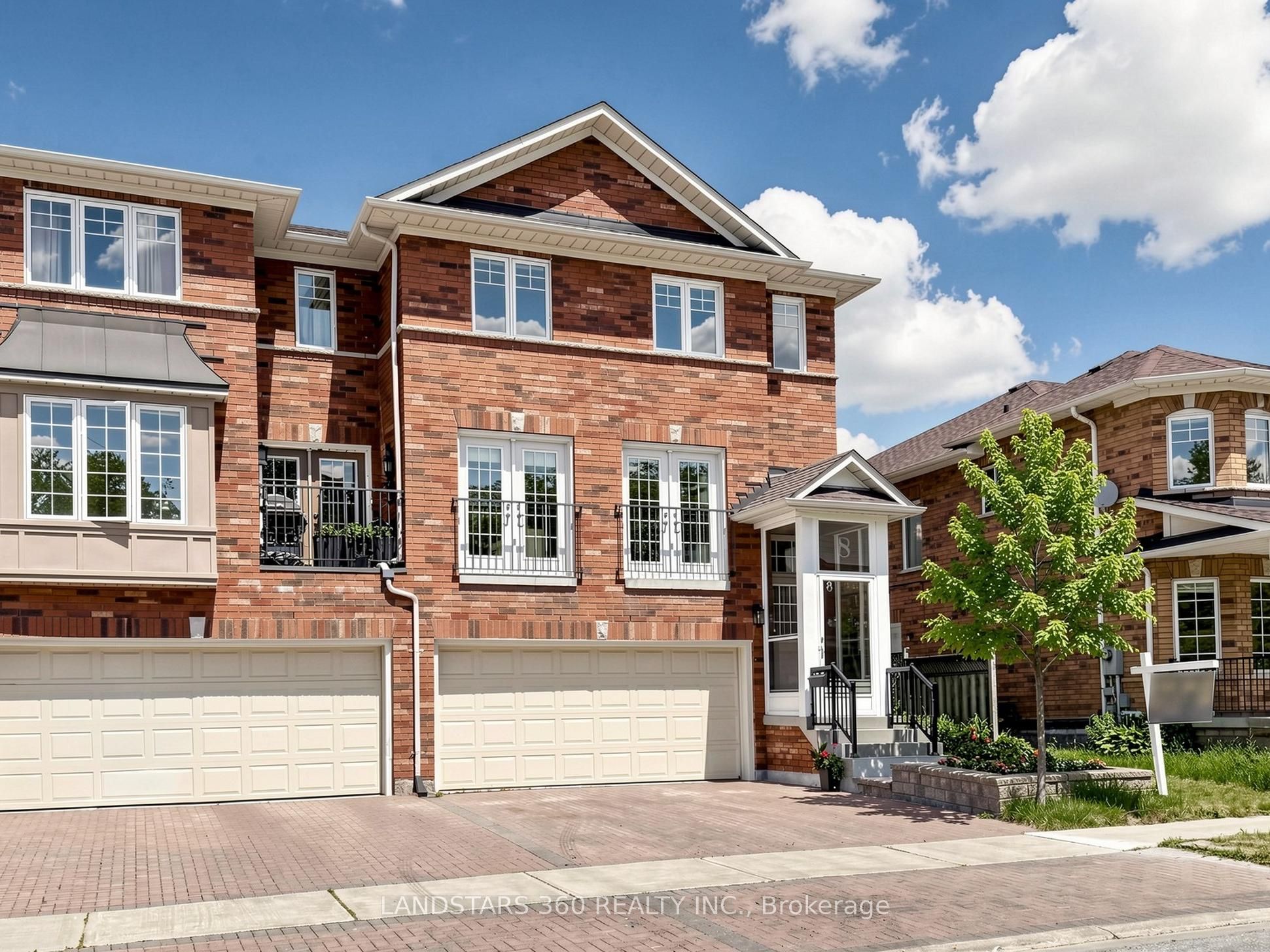 8 Wilket Creek Road, Toronto, ON M3C 3Z9 photo 3