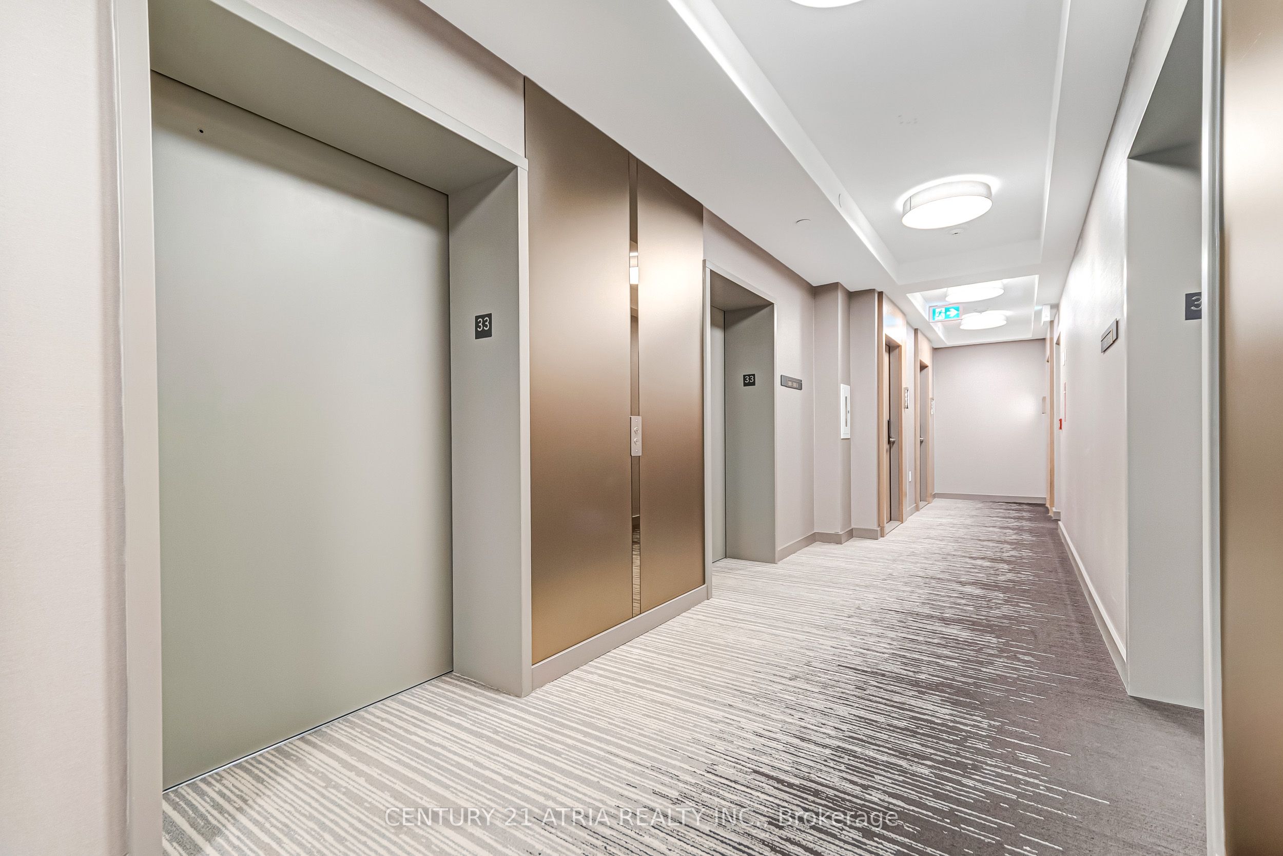 575 Bloor Street E 3308, Toronto, ON M4W 0B2 photo 5