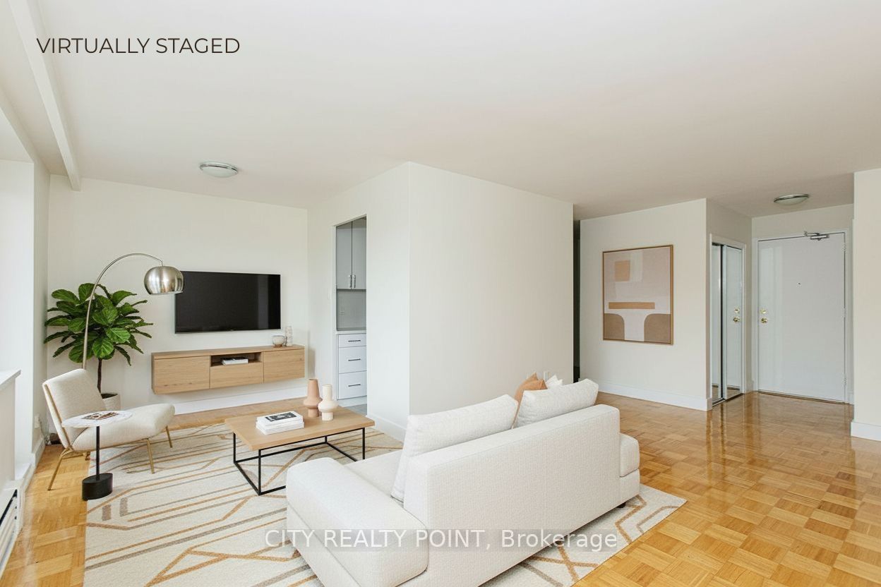 2 Grandstand Place 210, Toronto, ON M4H 1E2