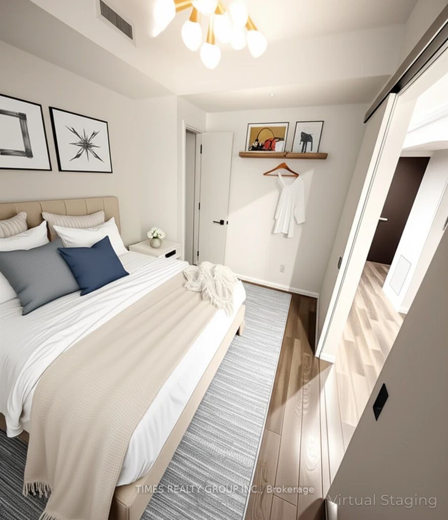 197 Yonge Street 1304, Toronto, ON M5B 1M4 photo 2