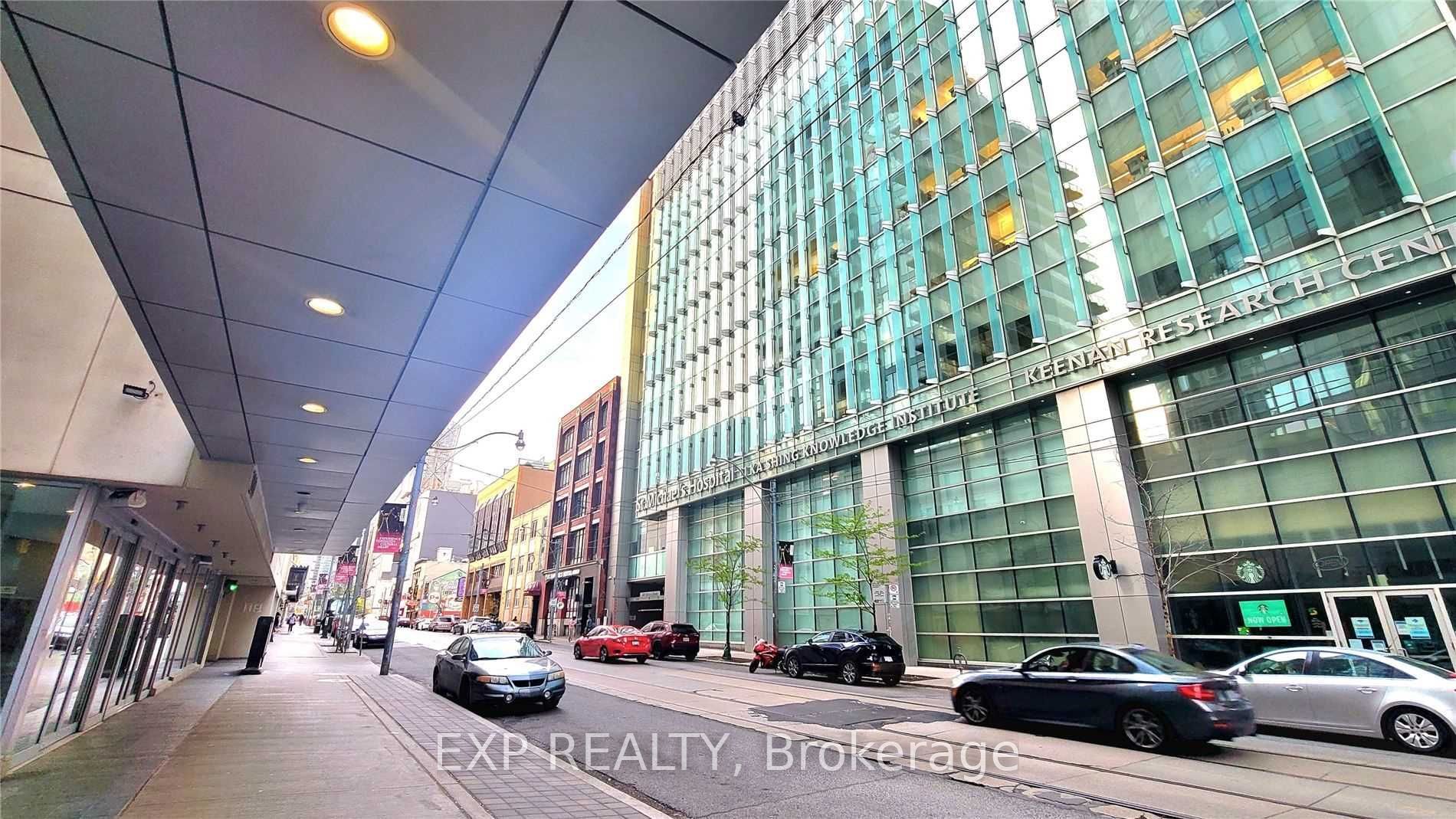 210 Victoria Street 4112, Toronto, ON M5B 2R3 photo 3