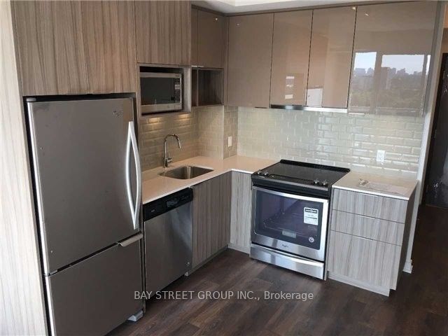 52 Forest Manor Road 520, Toronto, ON M2J 1M6 photo 2