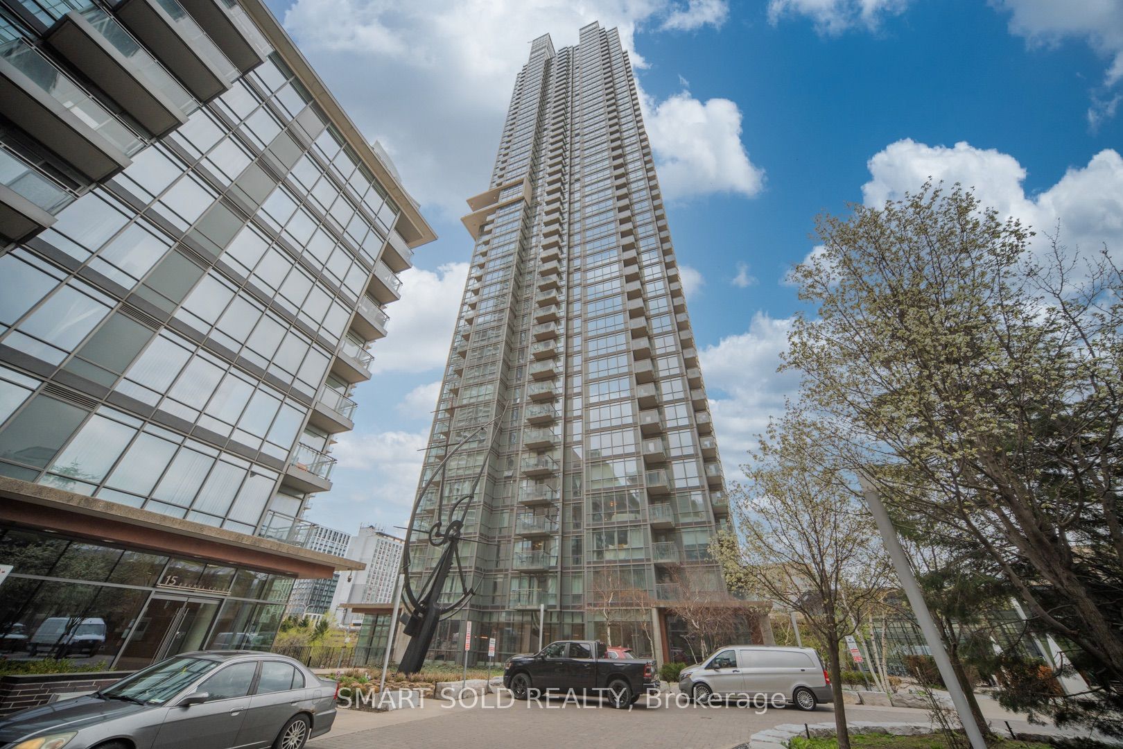 11 Brunel Court 2606, Toronto, ON M5V 3Y3 photo 3