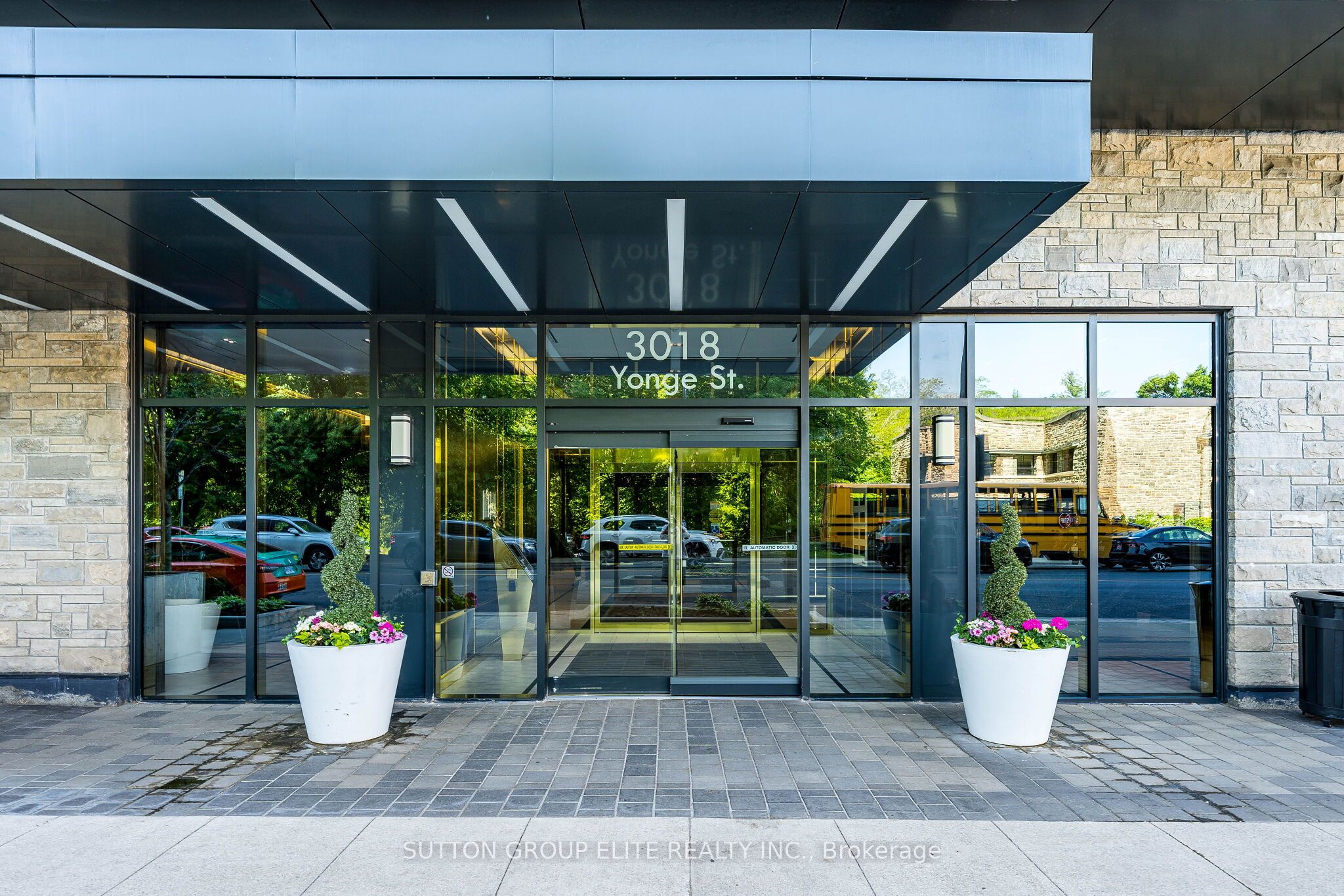 3018 Yonge Street 814, Toronto, ON M4N 0A5 photo 2