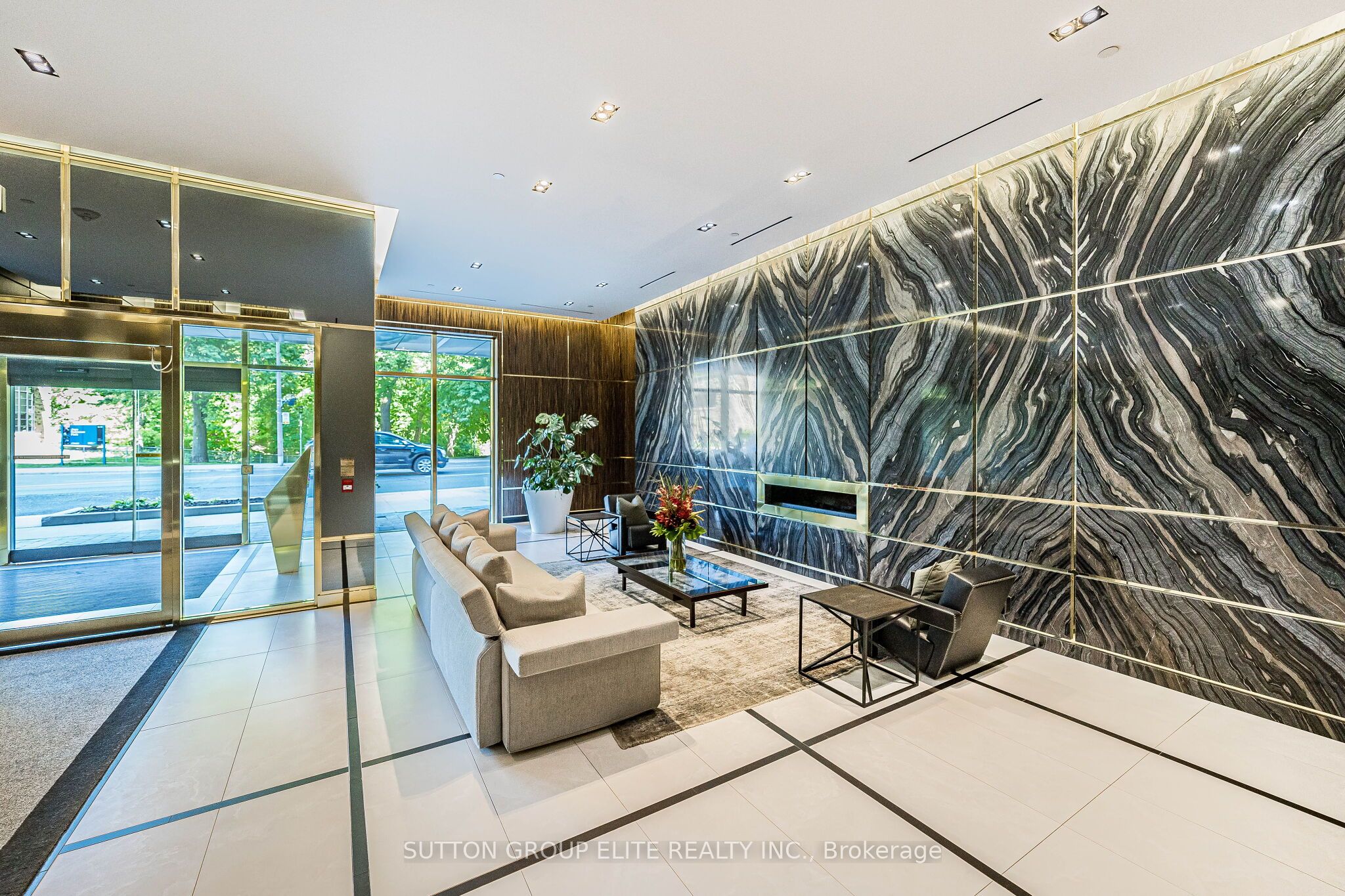3018 Yonge Street 814, Toronto, ON M4N 0A5 photo 3