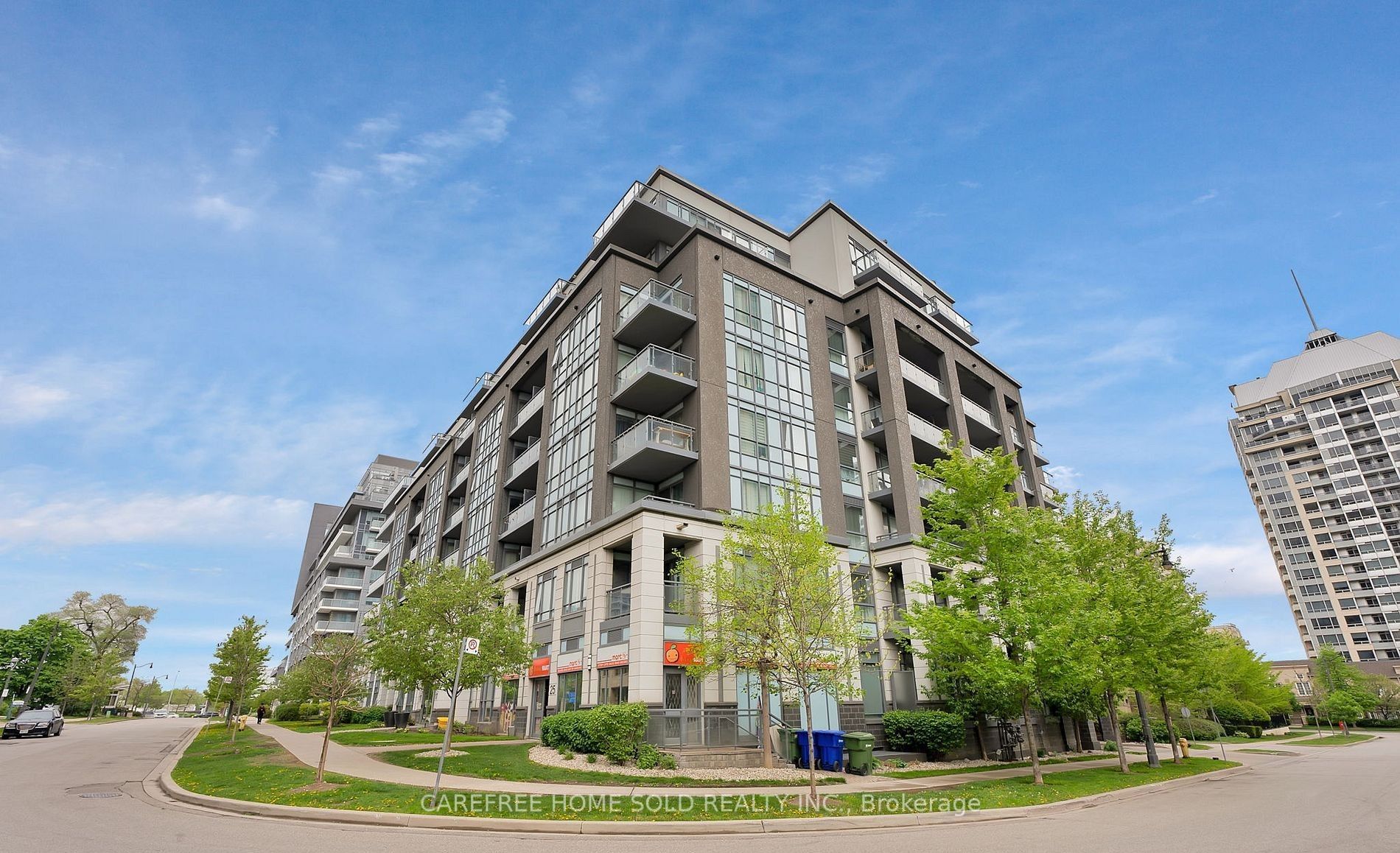 17 Kenaston Gardens 412, Toronto, ON M2K 0B9 photo 2
