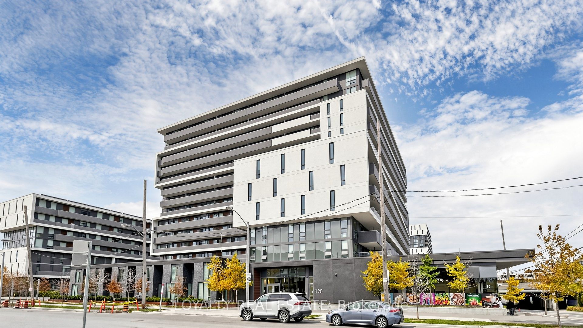 120 Varna Drive 1207, Toronto, ON M6A 0B3 photo 5