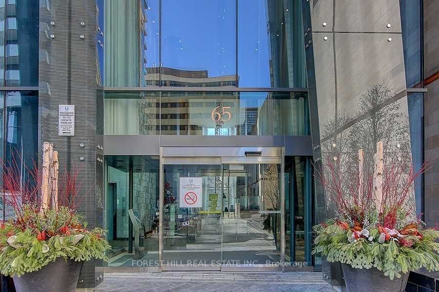 65 St Mary Street 4401, Toronto, ON M5S 0A6 photo 2