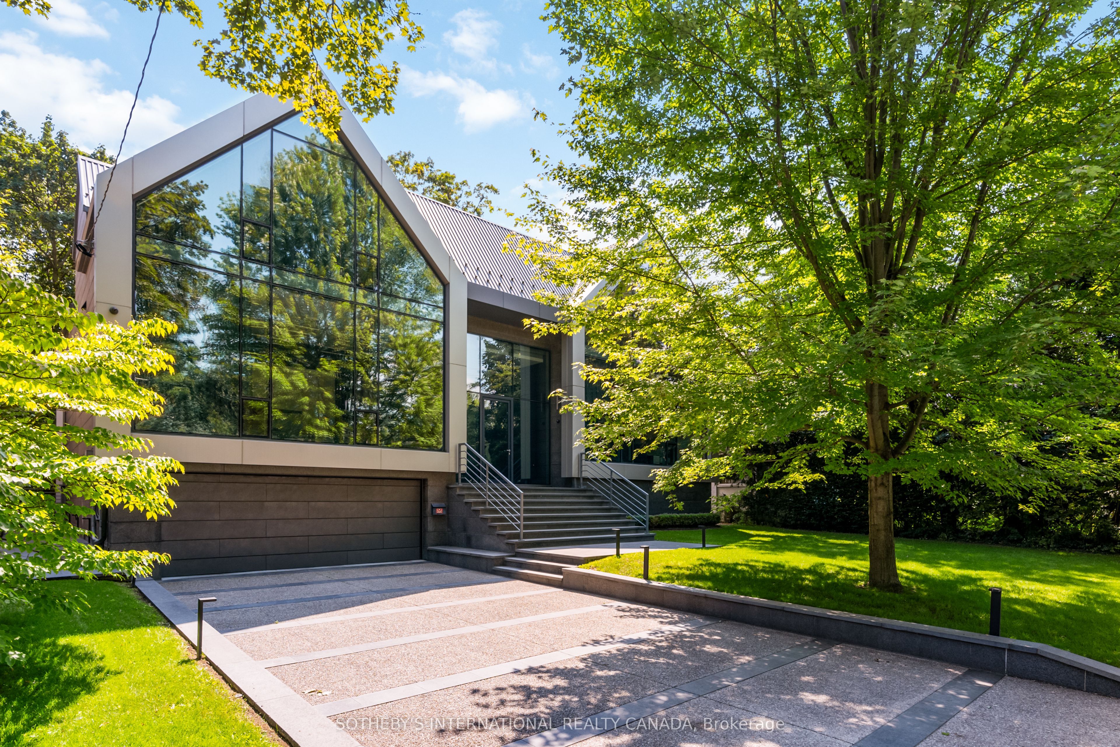 130 Riverview Drive, Toronto, ON M4N 3C8