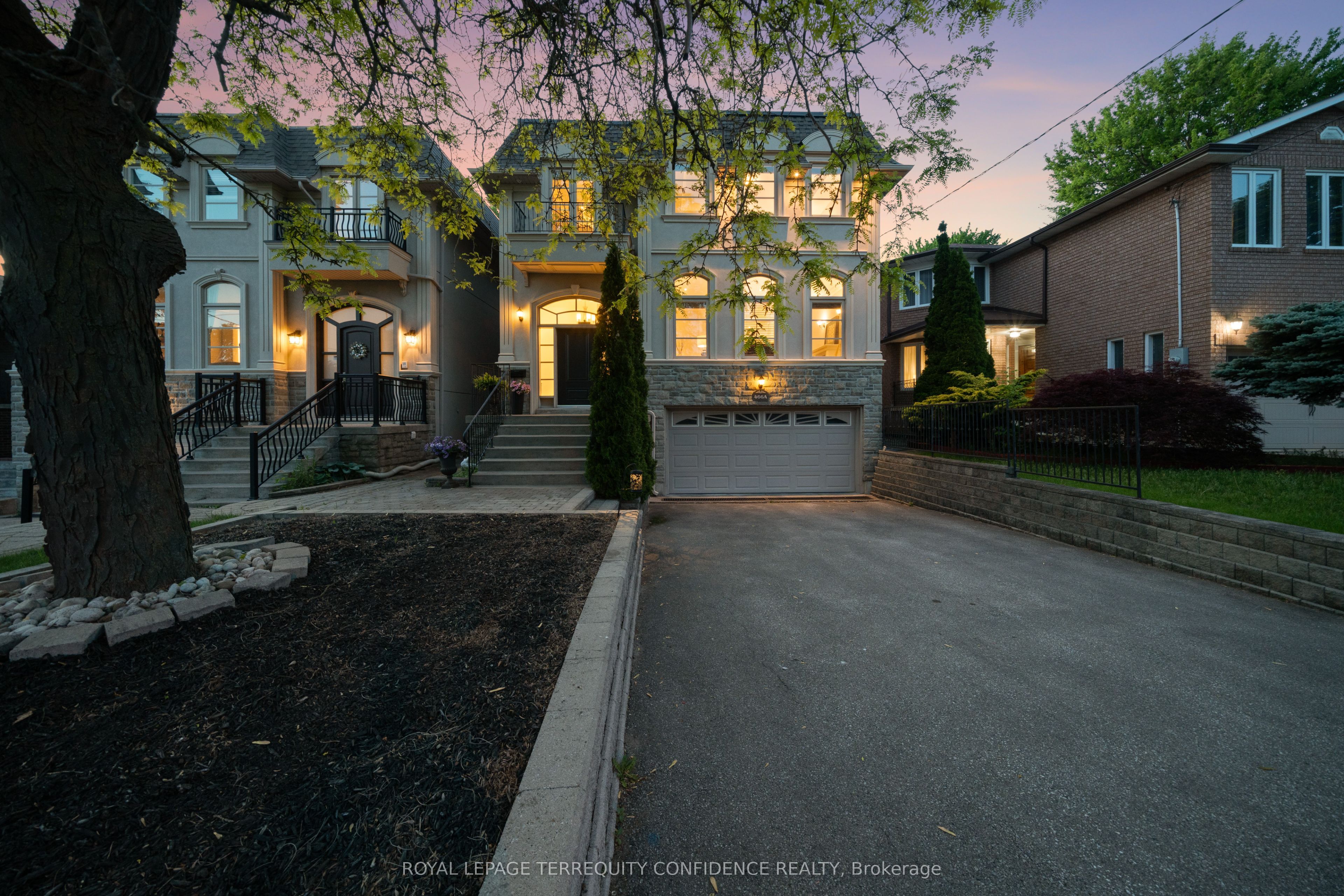 466A Ellerslie Avenue, Toronto, ON M2R 1C4