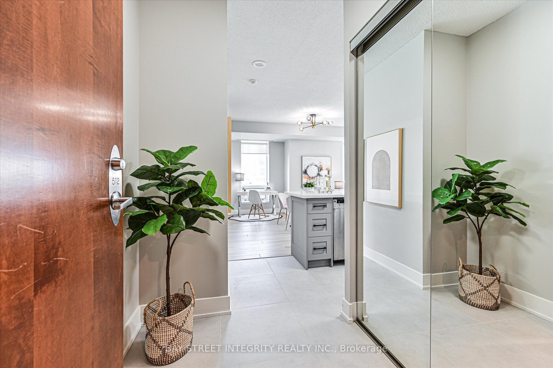 500 Queens Quay W 512W, Toronto C01, ON M5V 3K8 photo 3