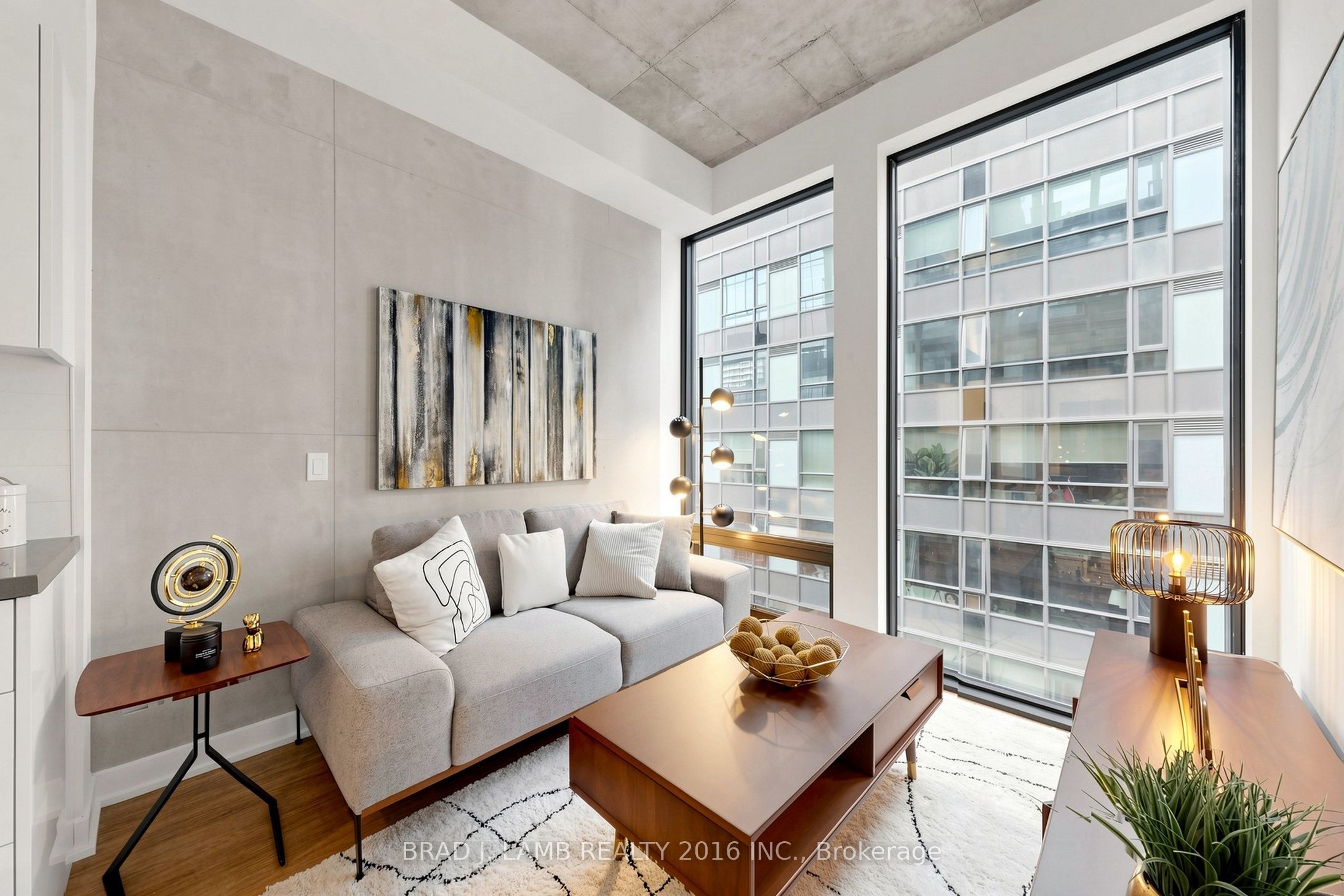 284 King Street E 808, Toronto, ON M5A 1K4 photo 3
