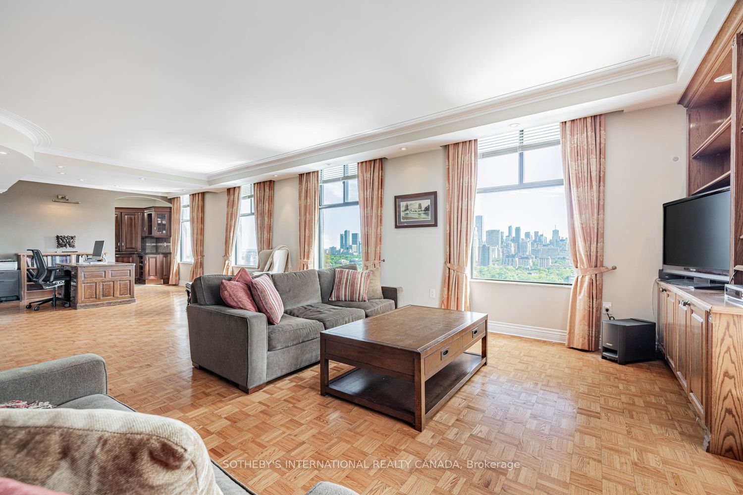 423 Avenue Road 13, Toronto, ON M4V 2H7 photo 4