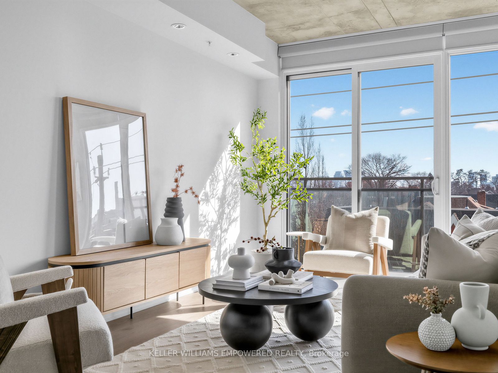 130 Rusholme Road 406, Toronto, ON M6H 1A7 photo 5