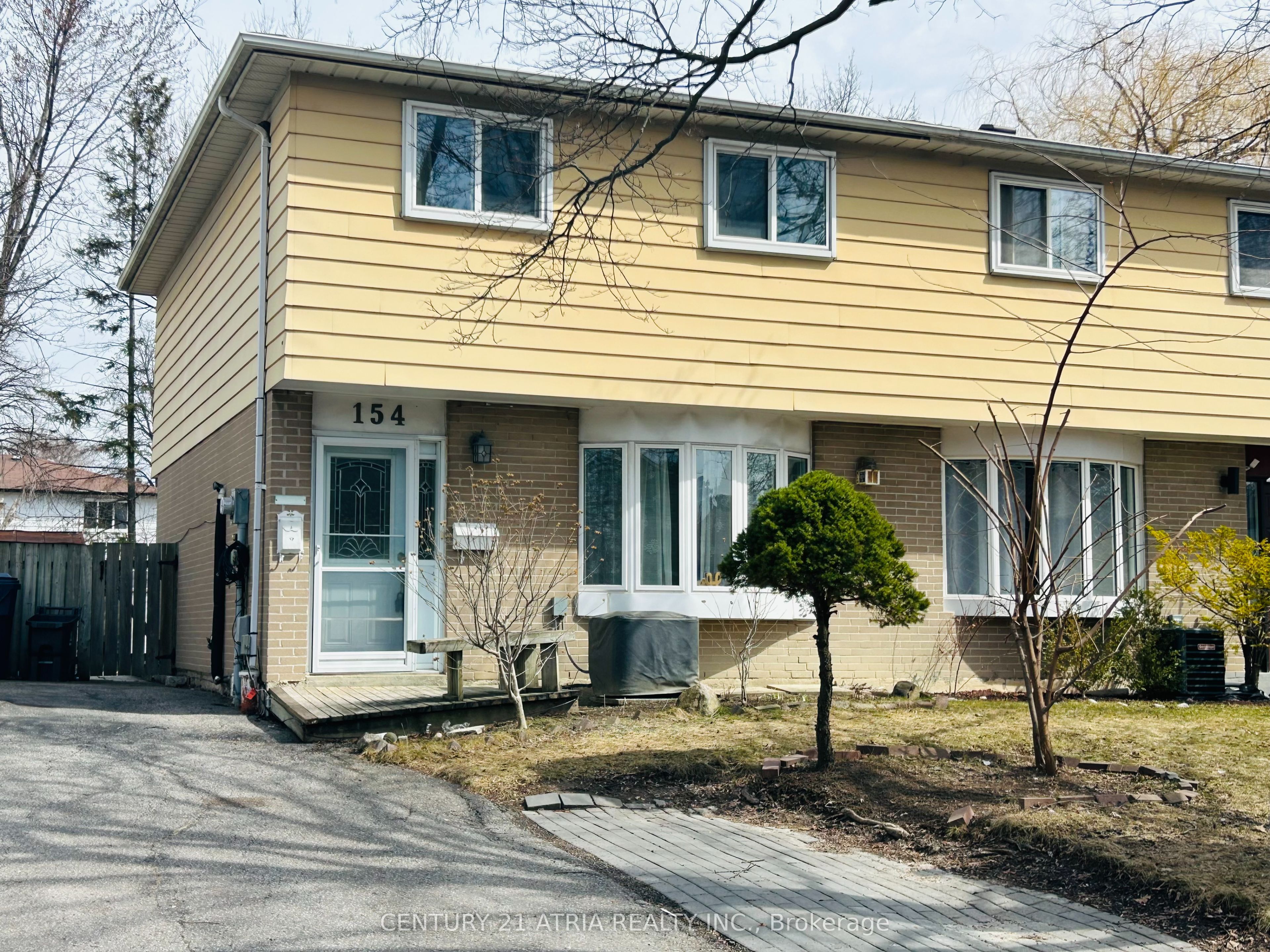 154 Freshmeadow Drive, Toronto, ON M2H 2R1 photo 3