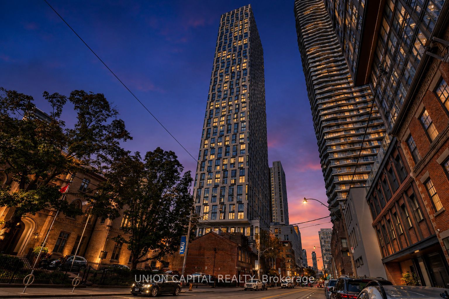 252 Church Street 1901, Toronto, ON M5B 0E6