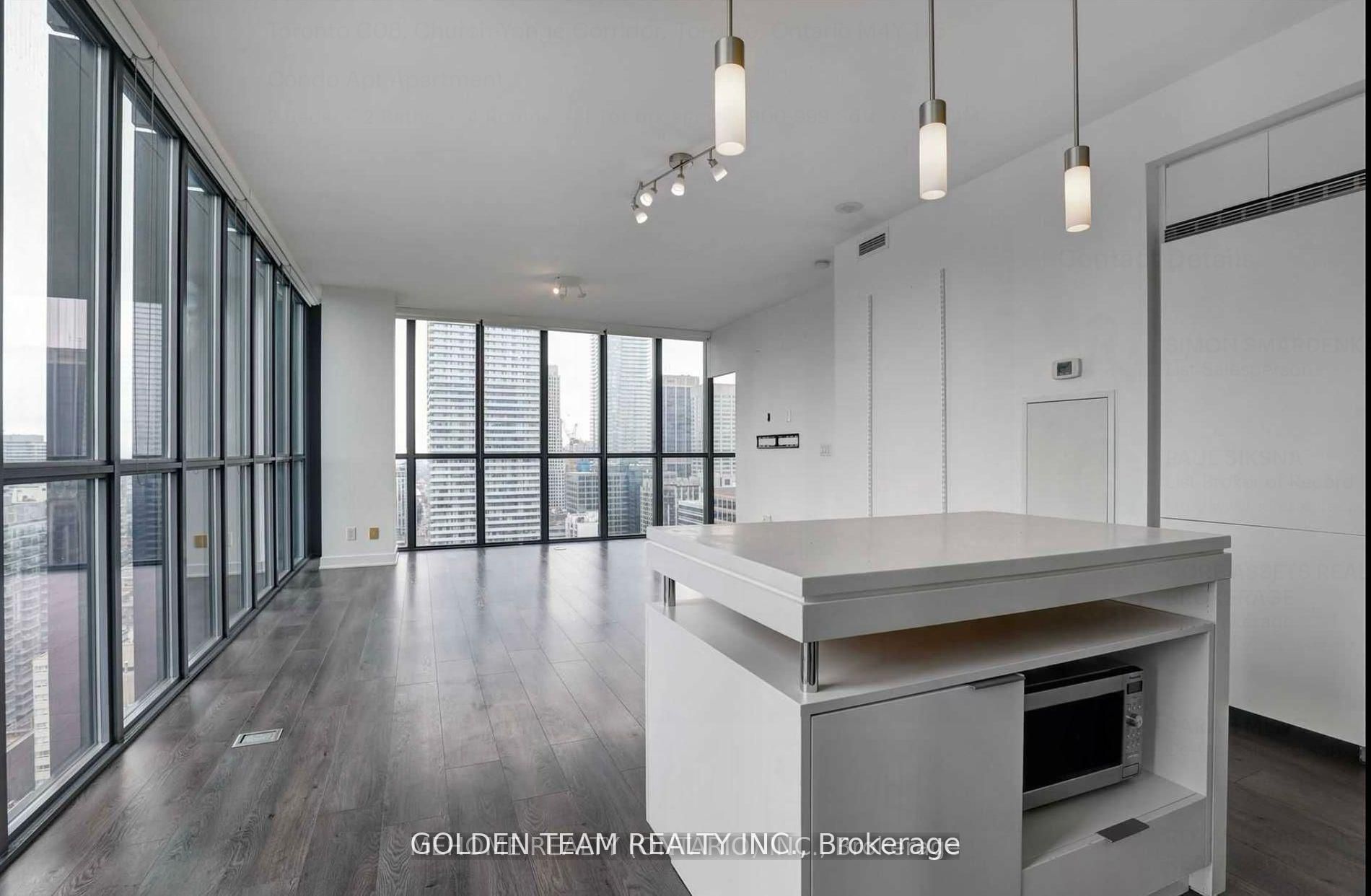 110 Charles Street E 2103, Toronto, ON M4Y 1T5 photo 4