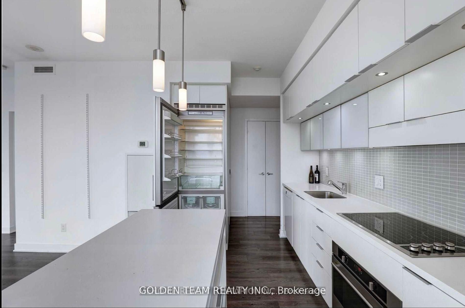 110 Charles Street E 2103, Toronto, ON M4Y 1T5 photo 5