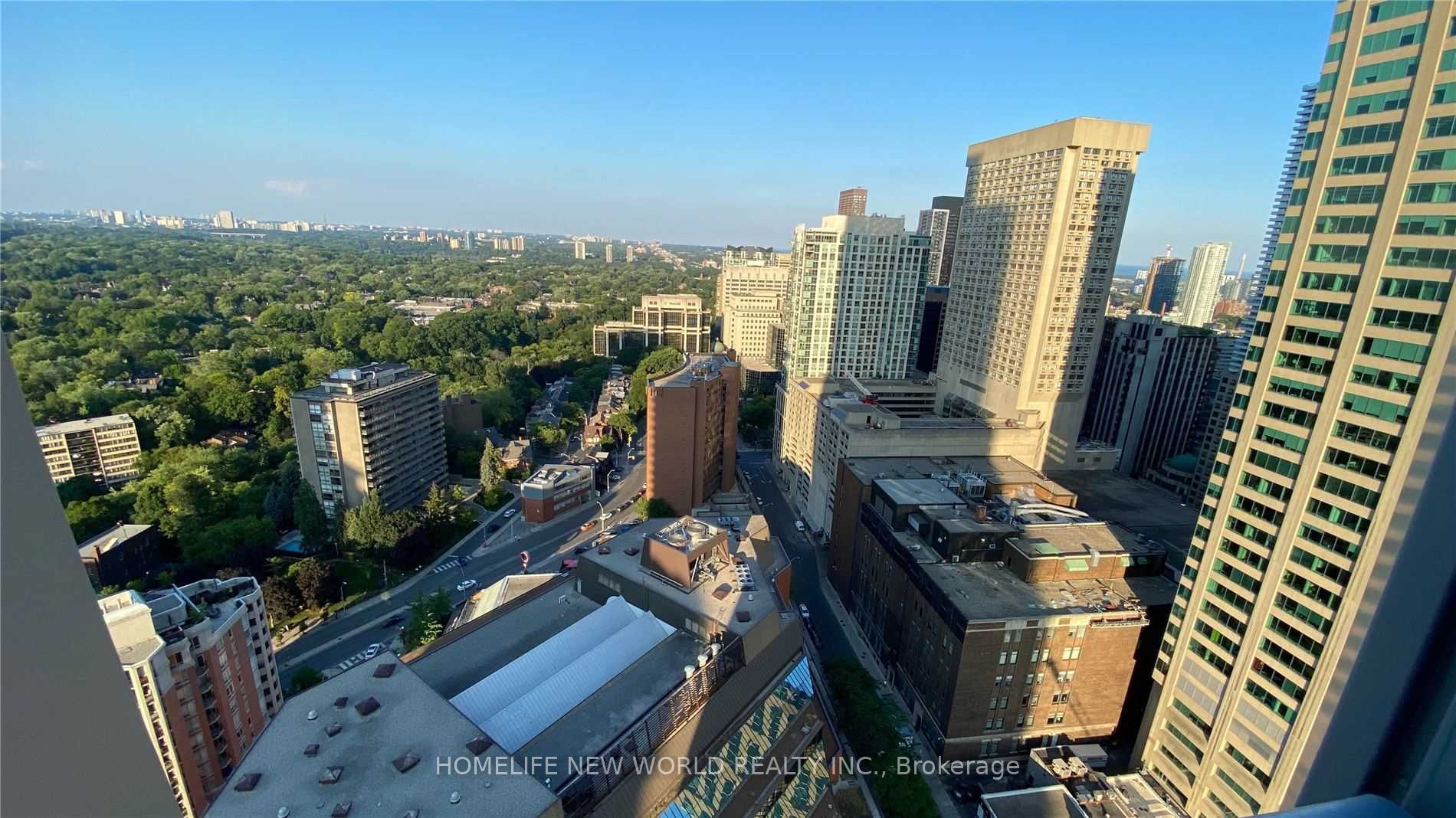 1 Yorkville Avenue 2810, Toronto, ON M4W 0B1 photo 3