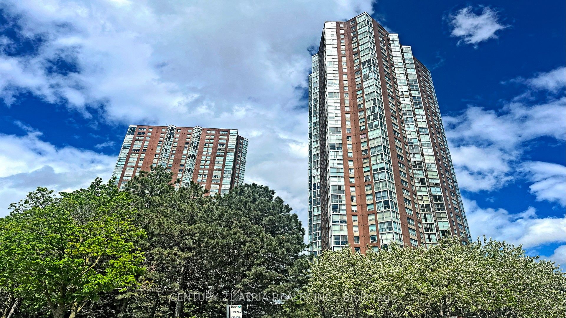 5 Concorde Place 2502, Toronto, ON M3C 3M8 photo 2