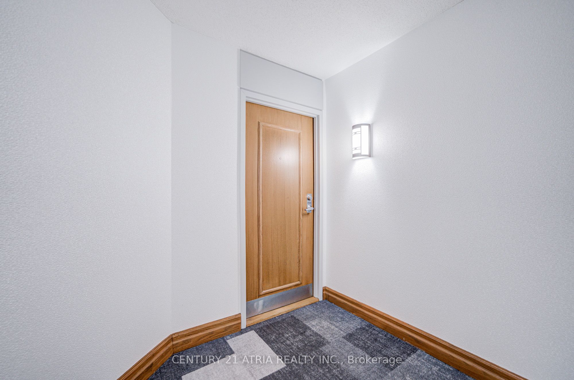 5 Concorde Place 2502, Toronto, ON M3C 3M8 photo 4