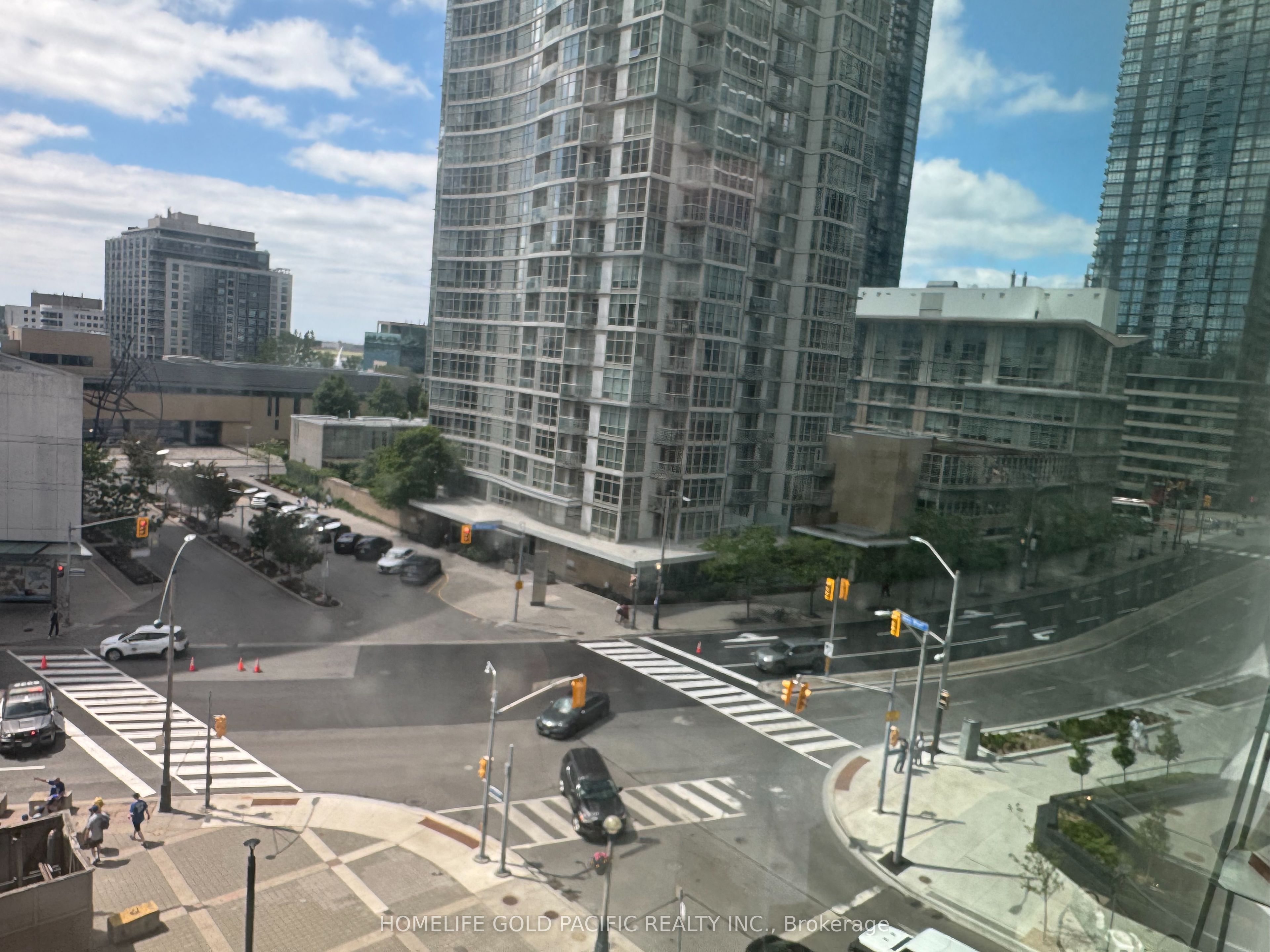 81 Navy Wharf Court 705, Toronto, ON M5V 3S2 photo 3