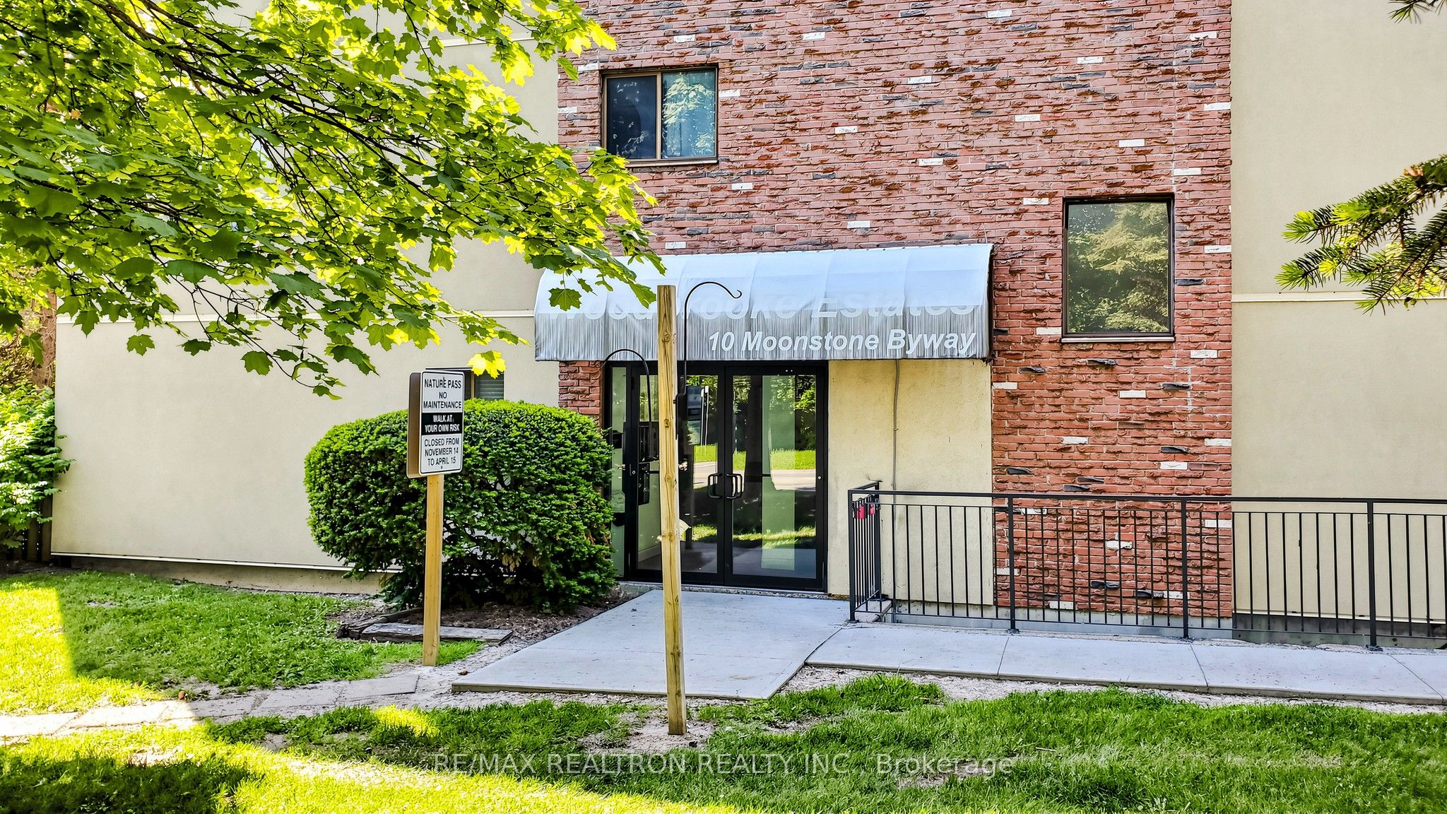 10 Moonstone Byway 145, Toronto, ON M2H 3J3 photo 2