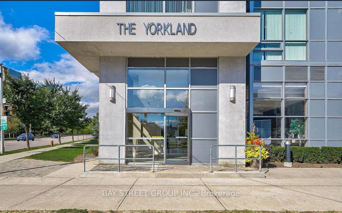 275 Yorkland Road 1510, Toronto, ON M2J 0B4 photo 4