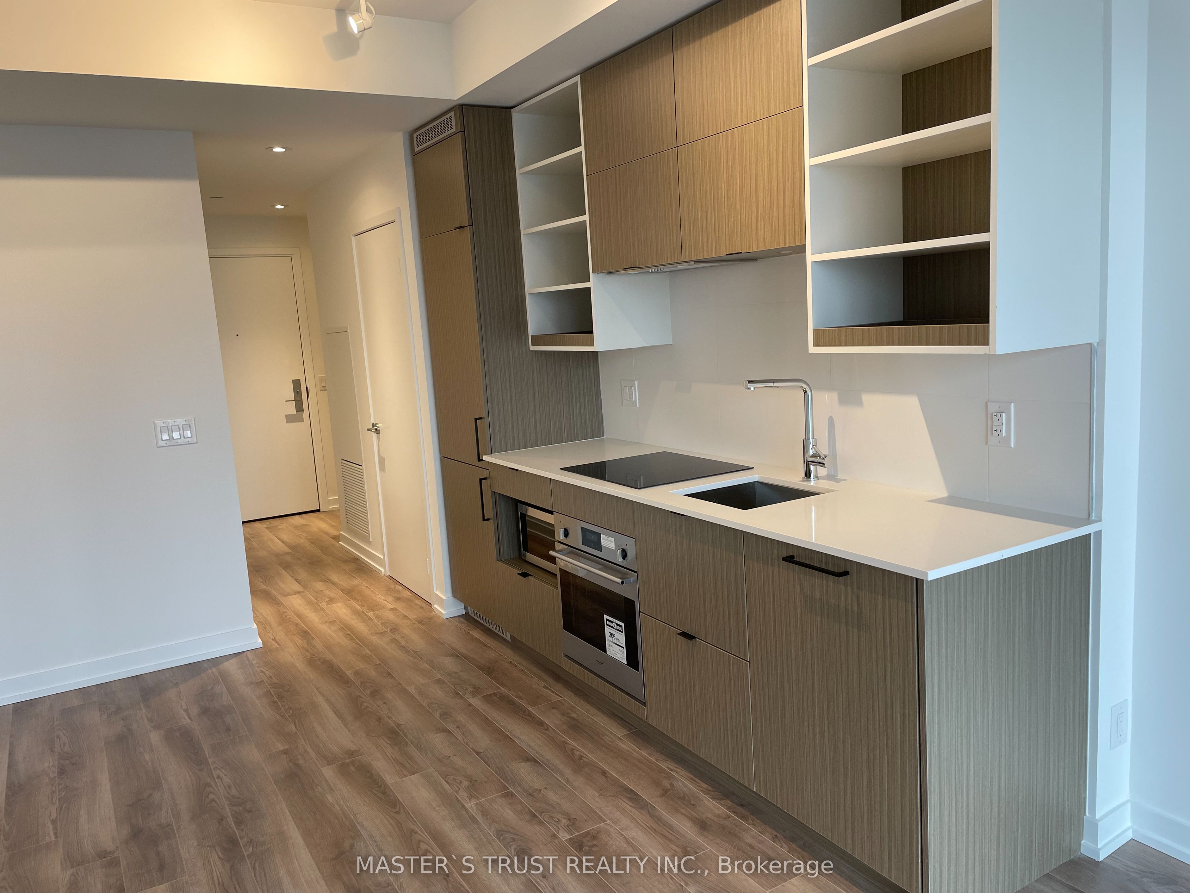 20 Edward Street 2322, Toronto, ON M5G 1C9 photo 4