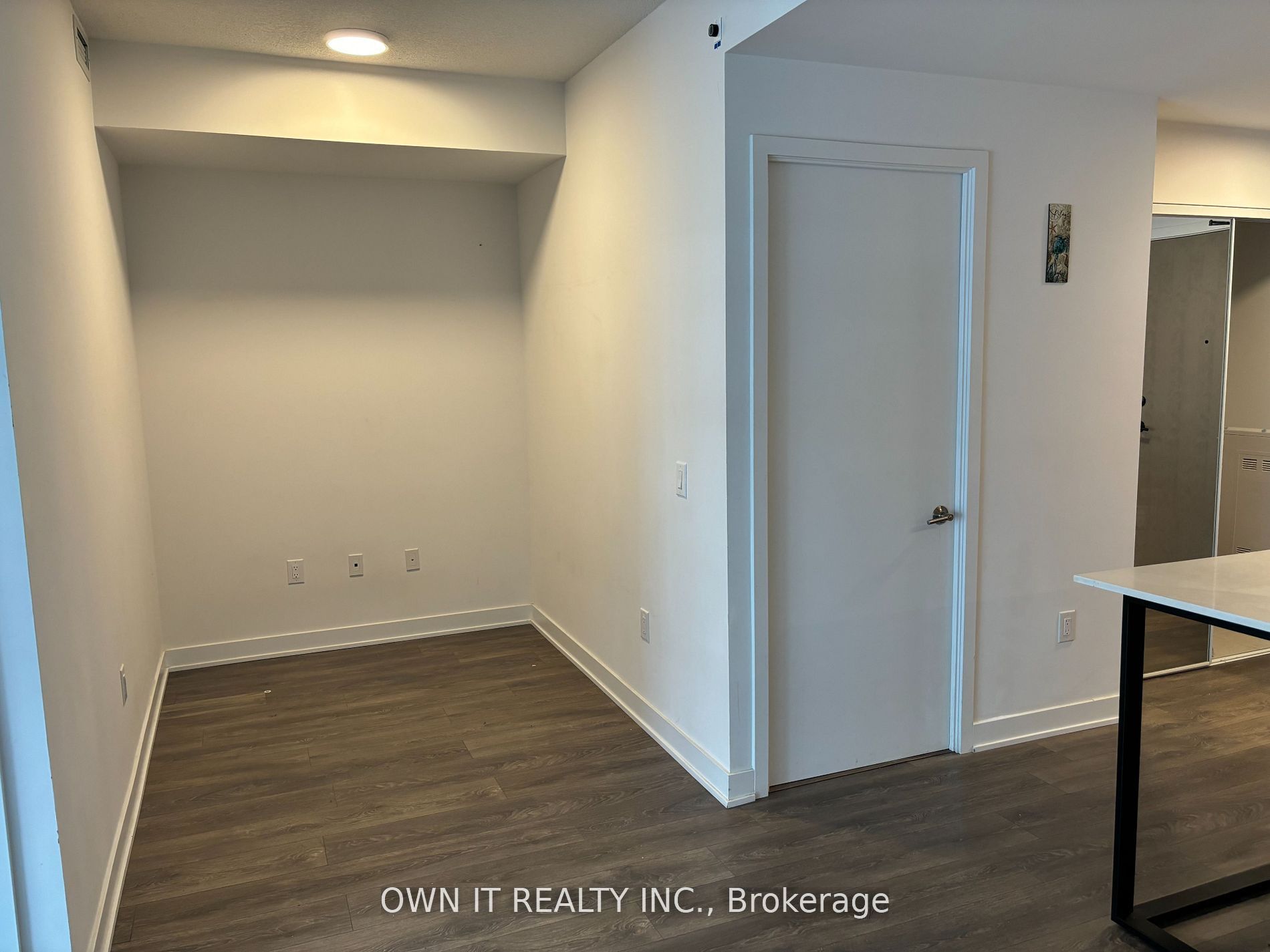 35 Tubman Avenue 917, Toronto, ON M5A 0M8 photo 4