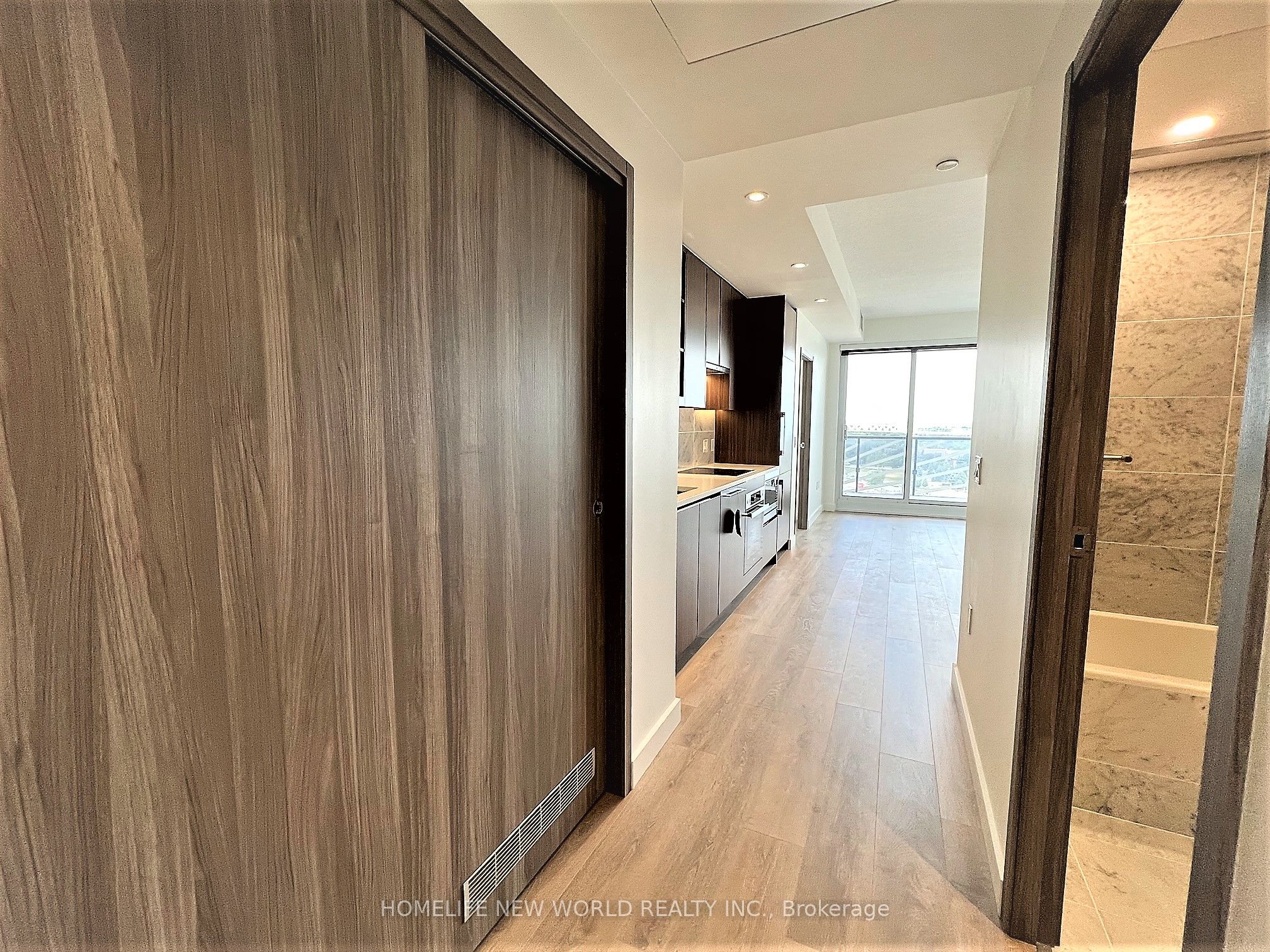 85 Mcmahon Drive 1110, Toronto, ON M2K 0C2 photo 2