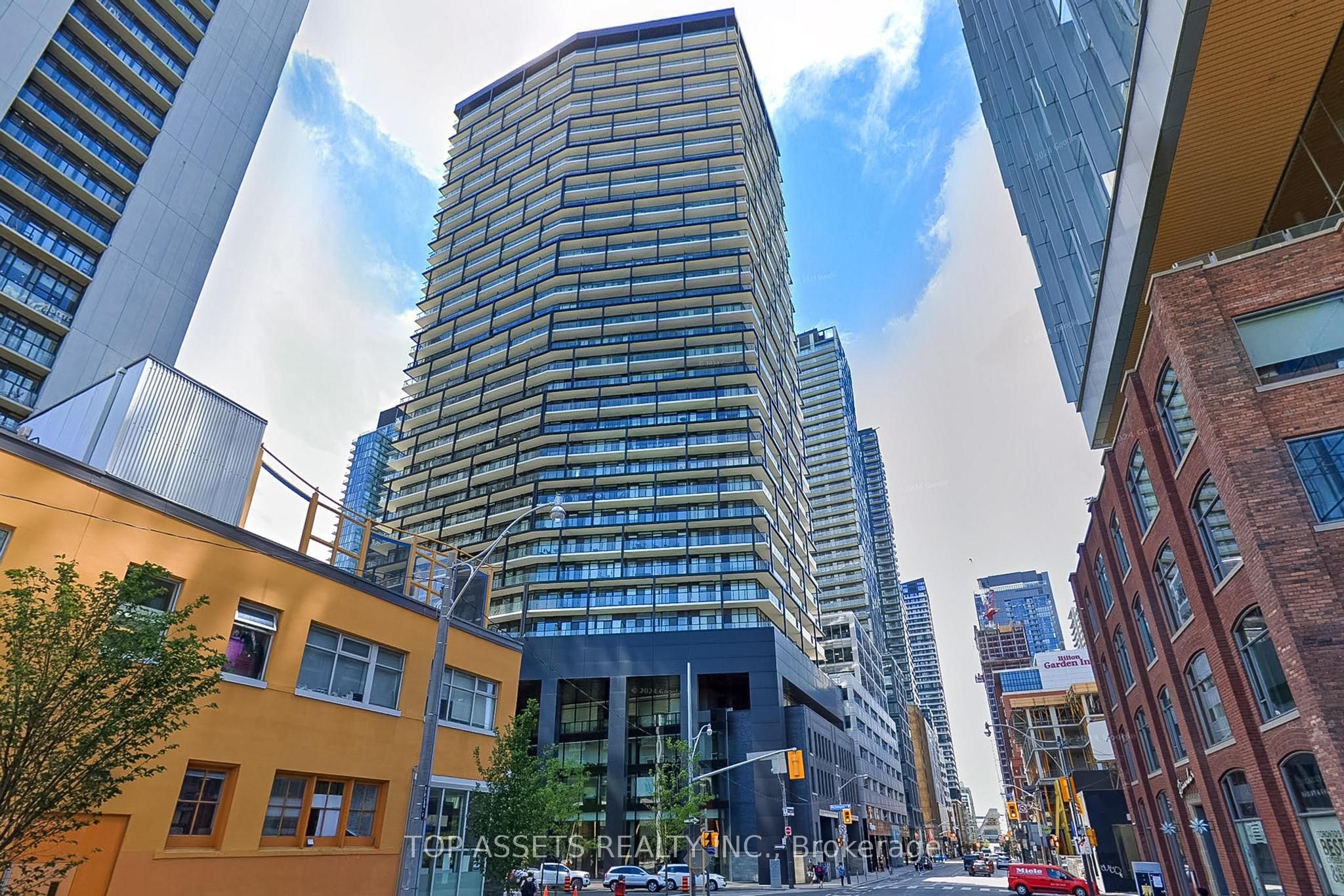 125 Peter Street 602, Toronto, ON M5V 0M2