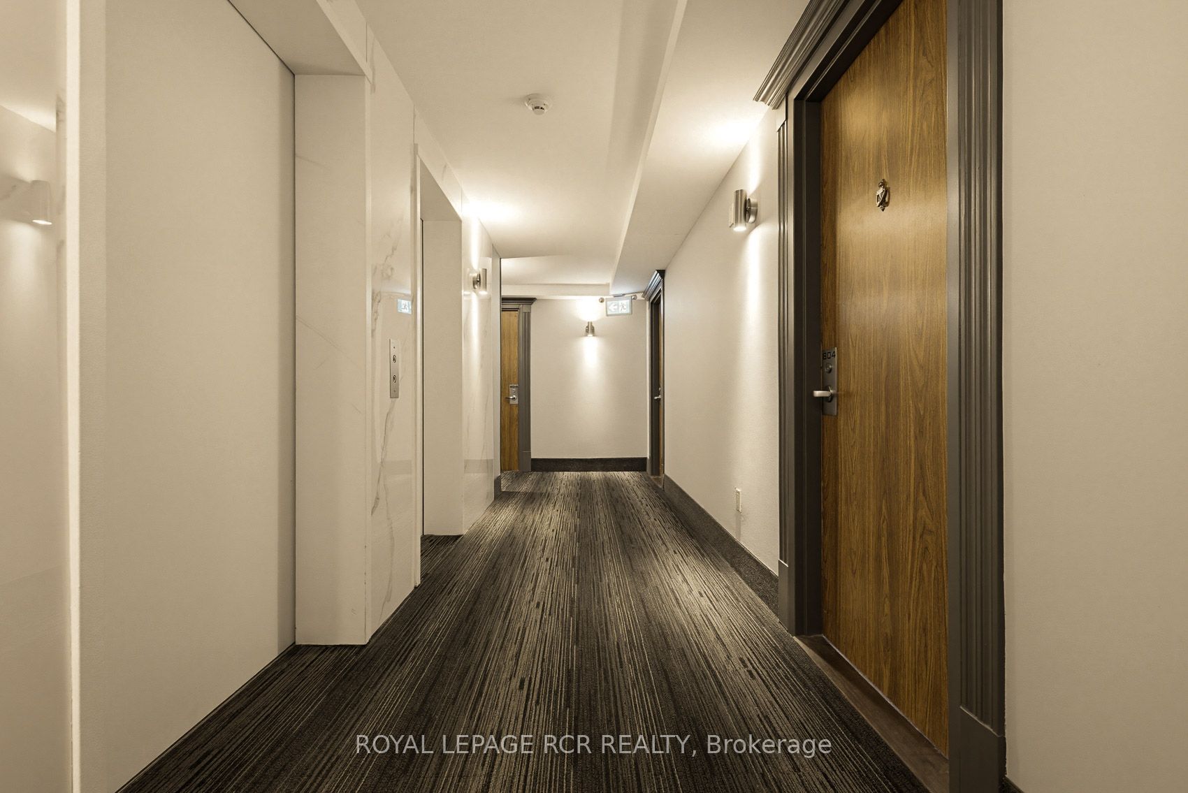 105 Victoria Street 804, Toronto, ON M5C 3B4 photo 5