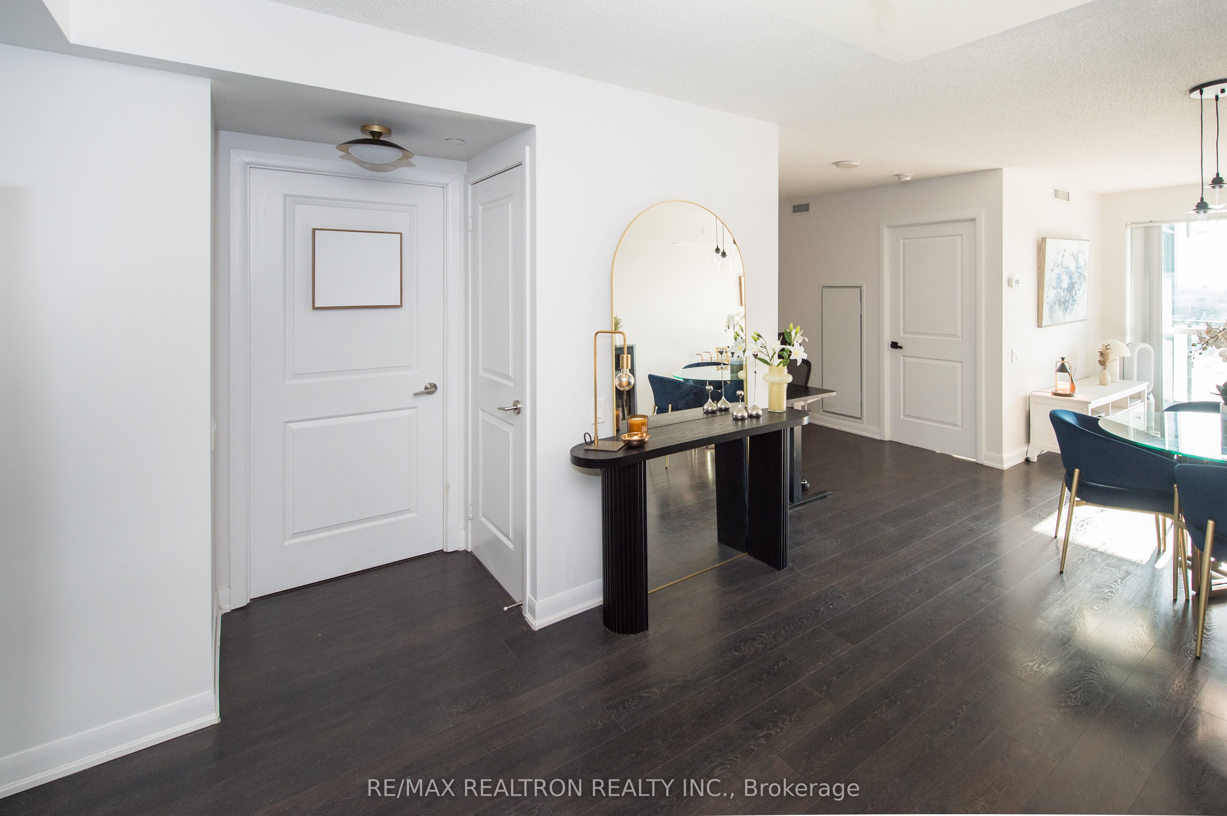 5162 Yonge Street 1001, Toronto, ON M2N 0E9 photo 4