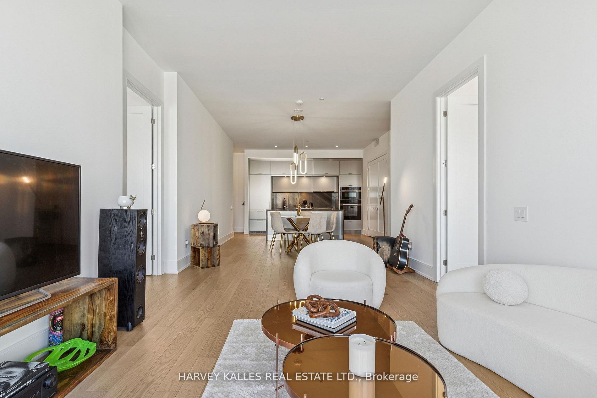 155 Merchants' Wharf Avenue 701, Toronto, ON M5A 0Y4 photo 2