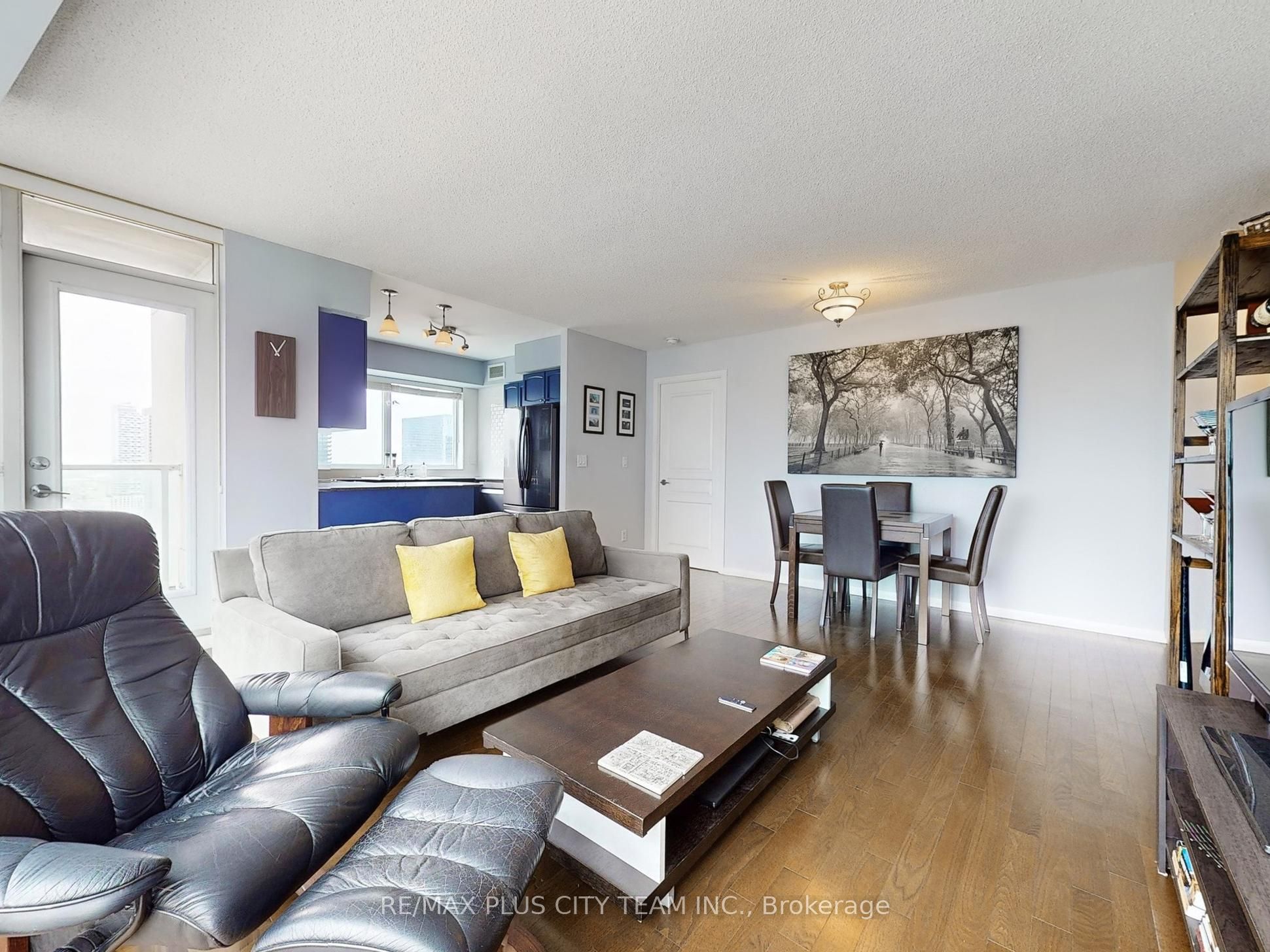 18 Yonge Street 2904, Toronto, ON M5E 1Z8 photo 5