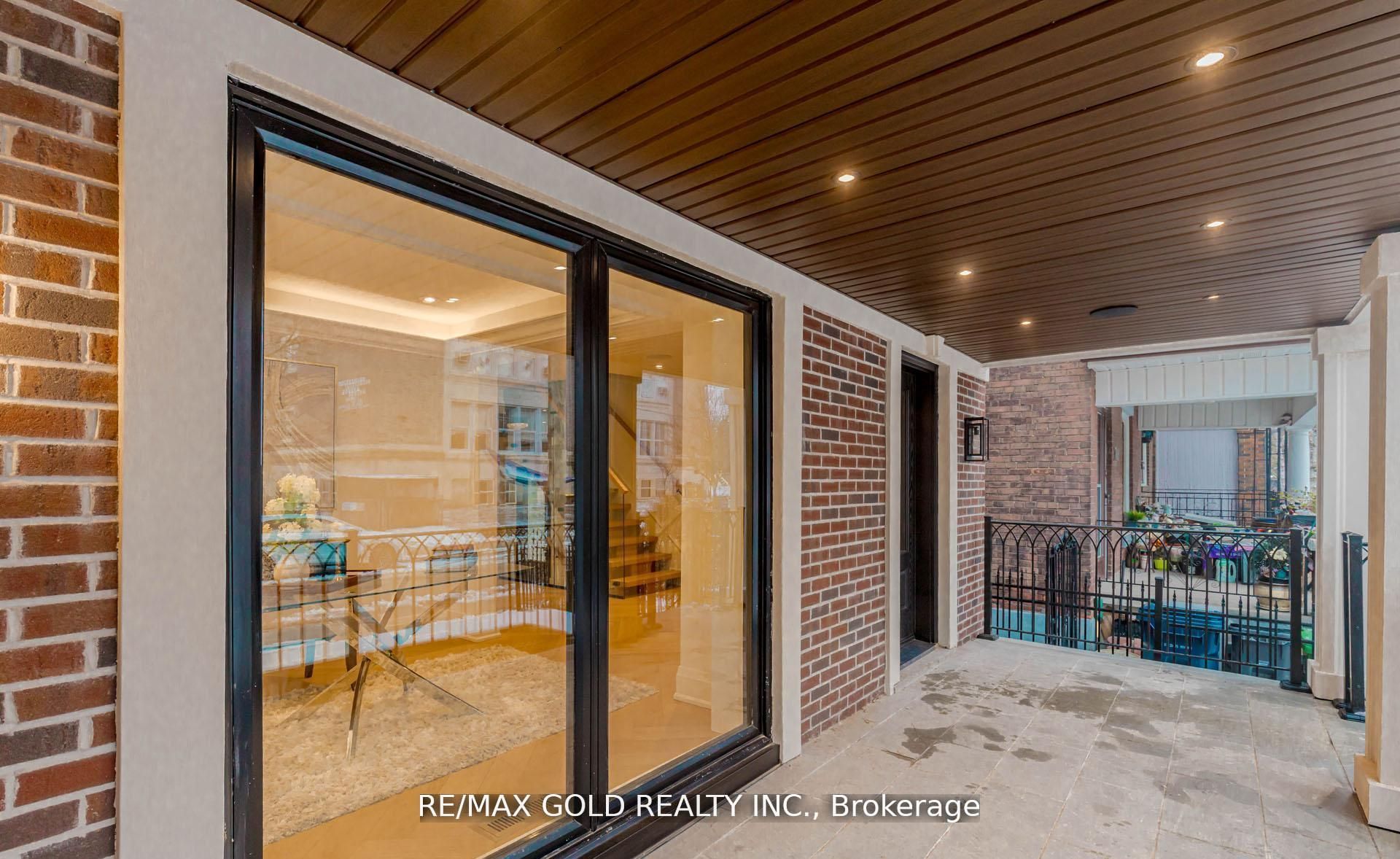 786 Euclid Avenue, Toronto, ON M6G 2V4 photo 4
