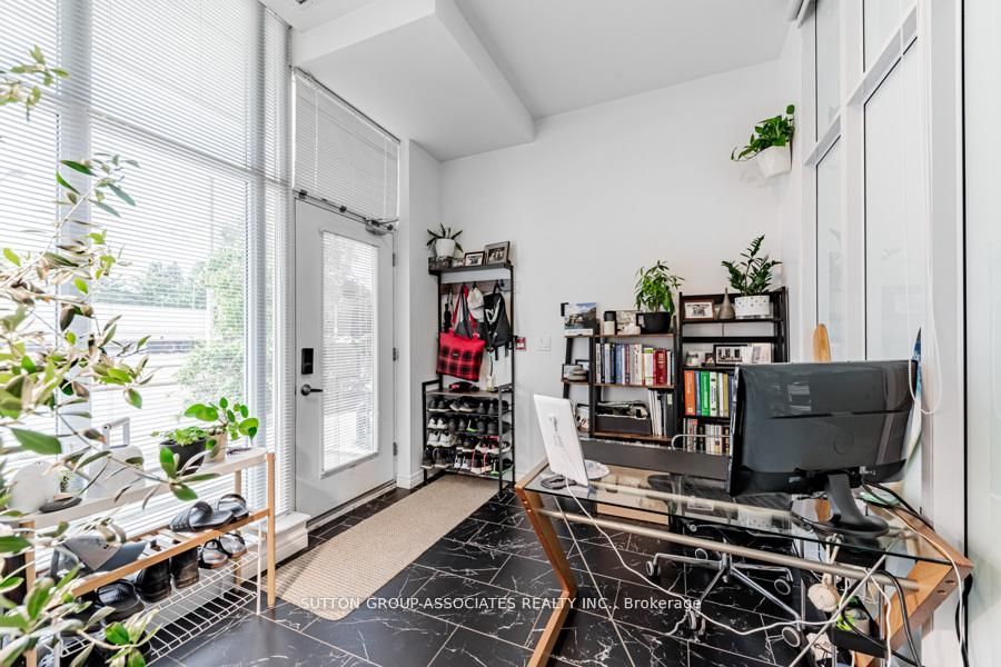 628 Fleet Street 110, Toronto, ON M5V 1A8 photo 5